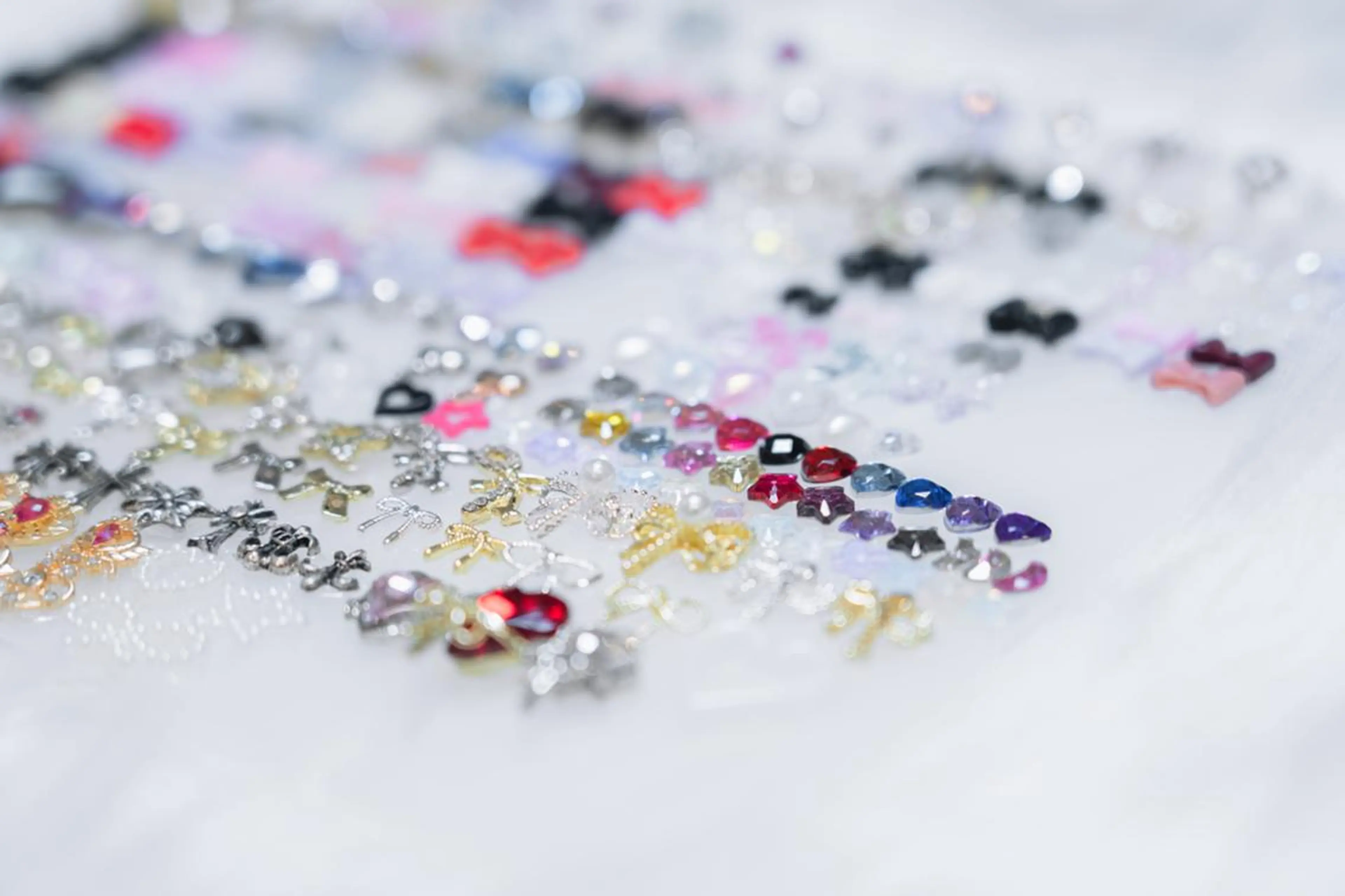 ネイル 韓国ネイル 持ち込み リボン ワンホンネイル ハンドネイル ハンドケア 🌈fein.トータ ルビューティー🌈のマツエク・マツパデザイン