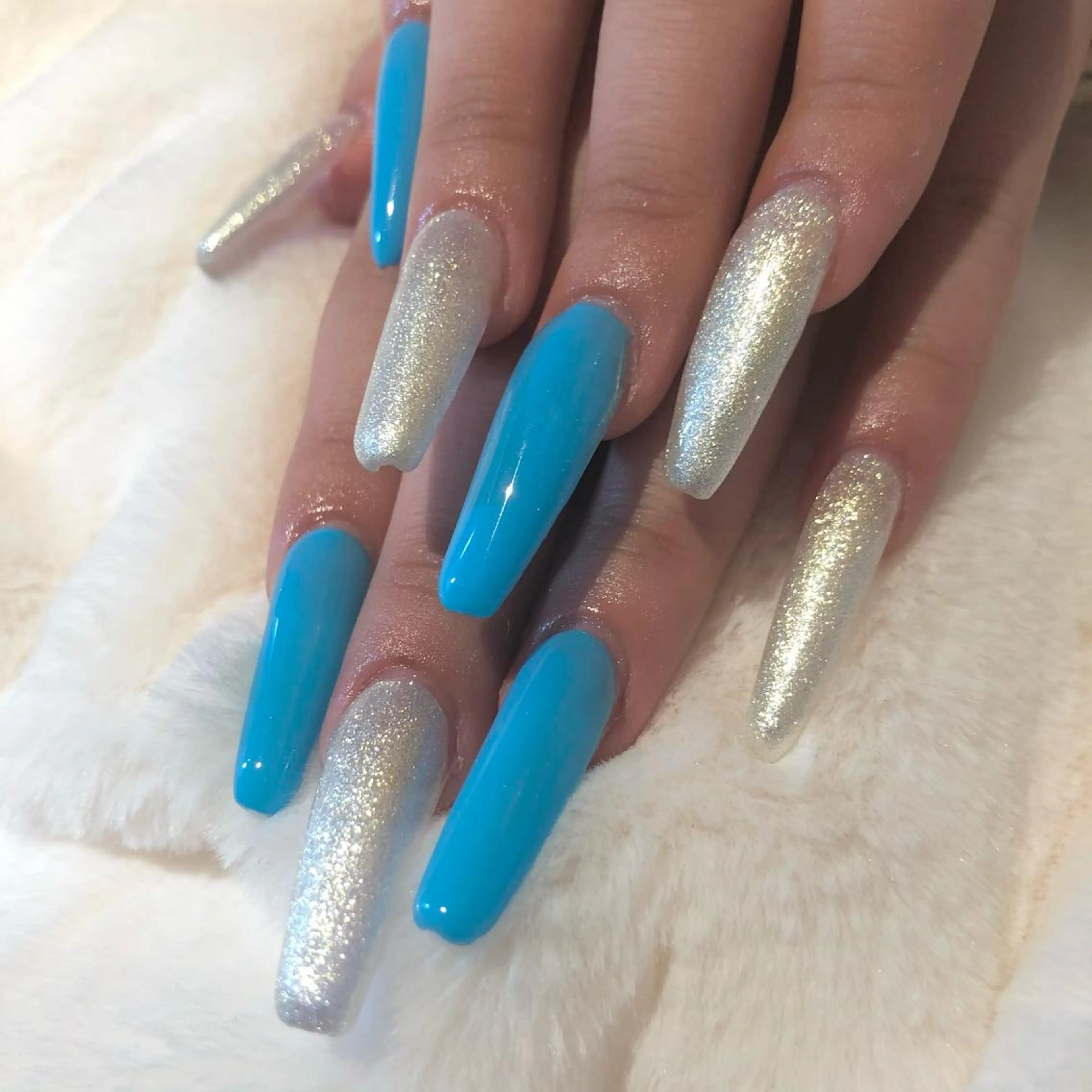 ネイル ドライヘッドスパ 名古屋駅徒歩5分のエステ・リラクイメージ