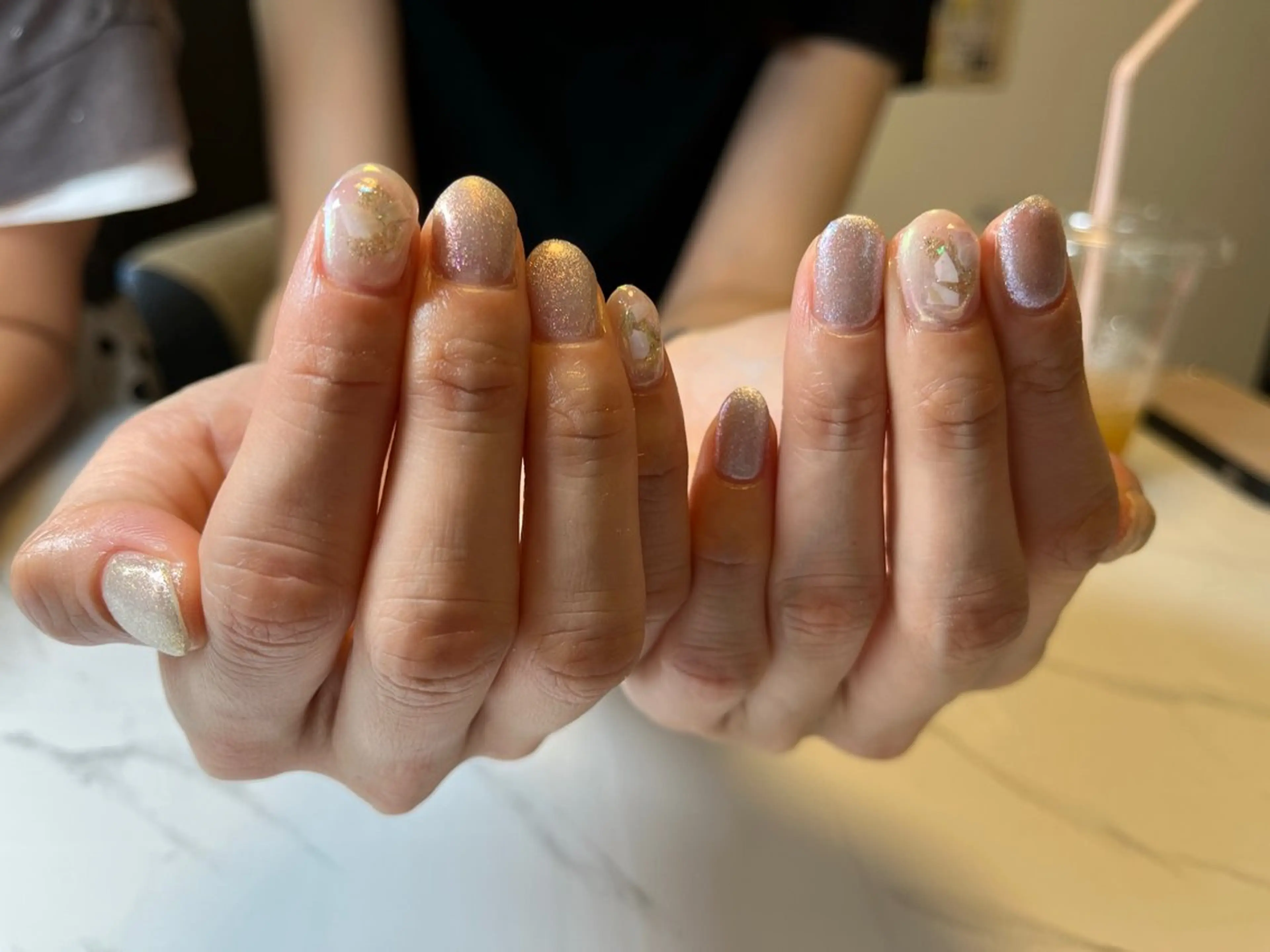 ネイル マグネットネイル シンプルネイル ネイルサロン flatのネイルデザイン