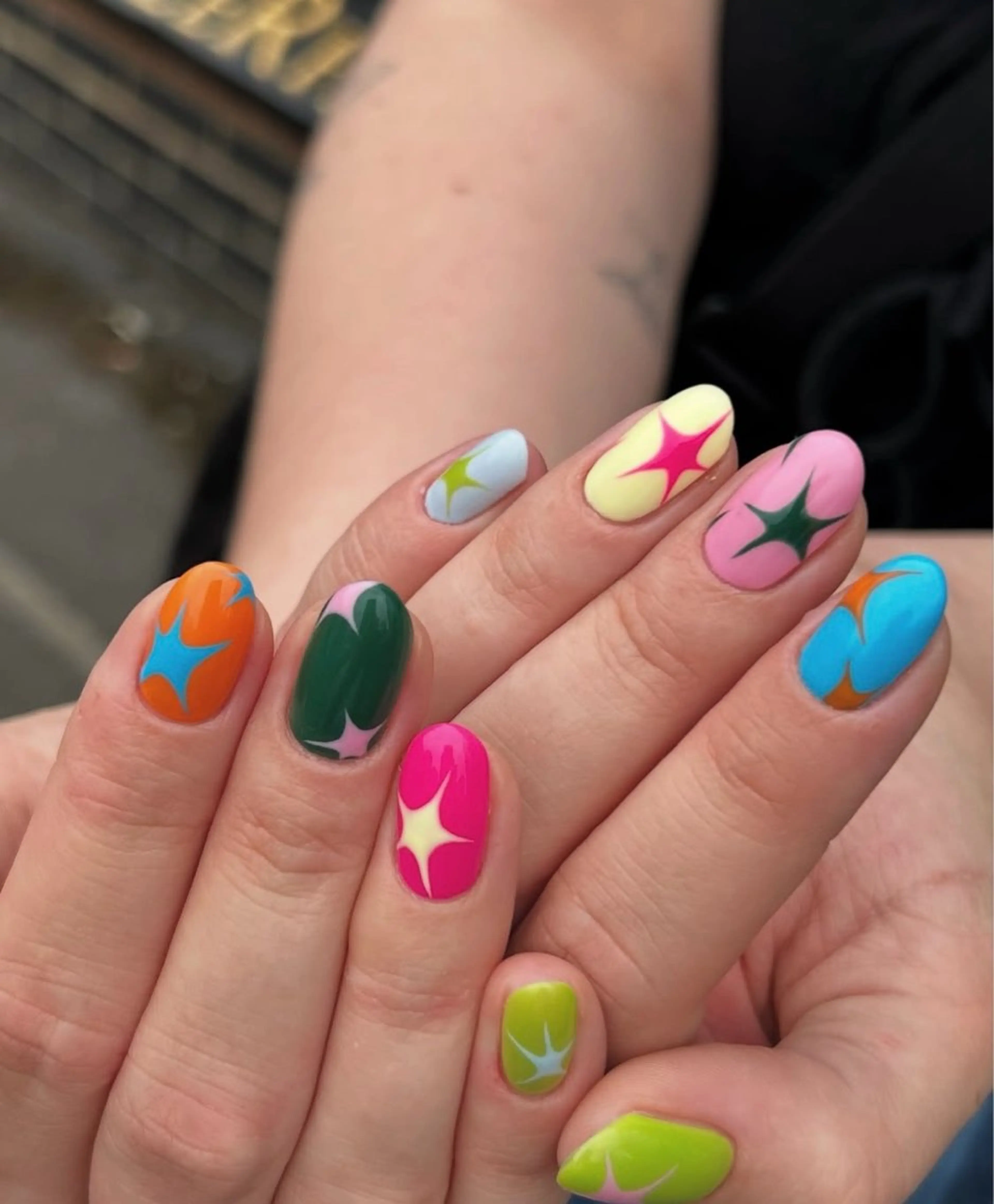 ネイル 持ち込み ハンドネイル JISOO ANA.CHUOのネイルデザイン