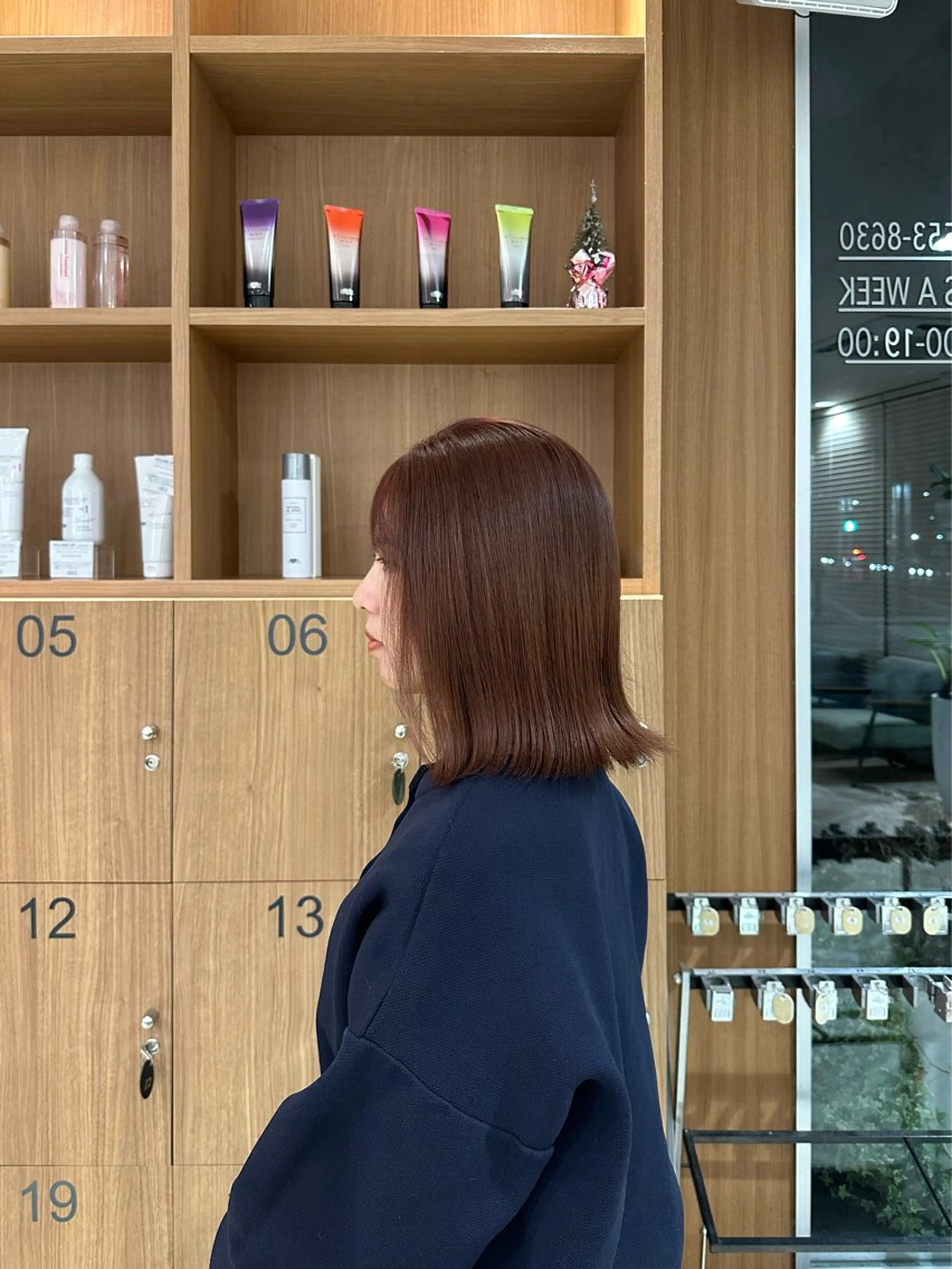 ミディアム カラー 平井 真由のヘアスタイル