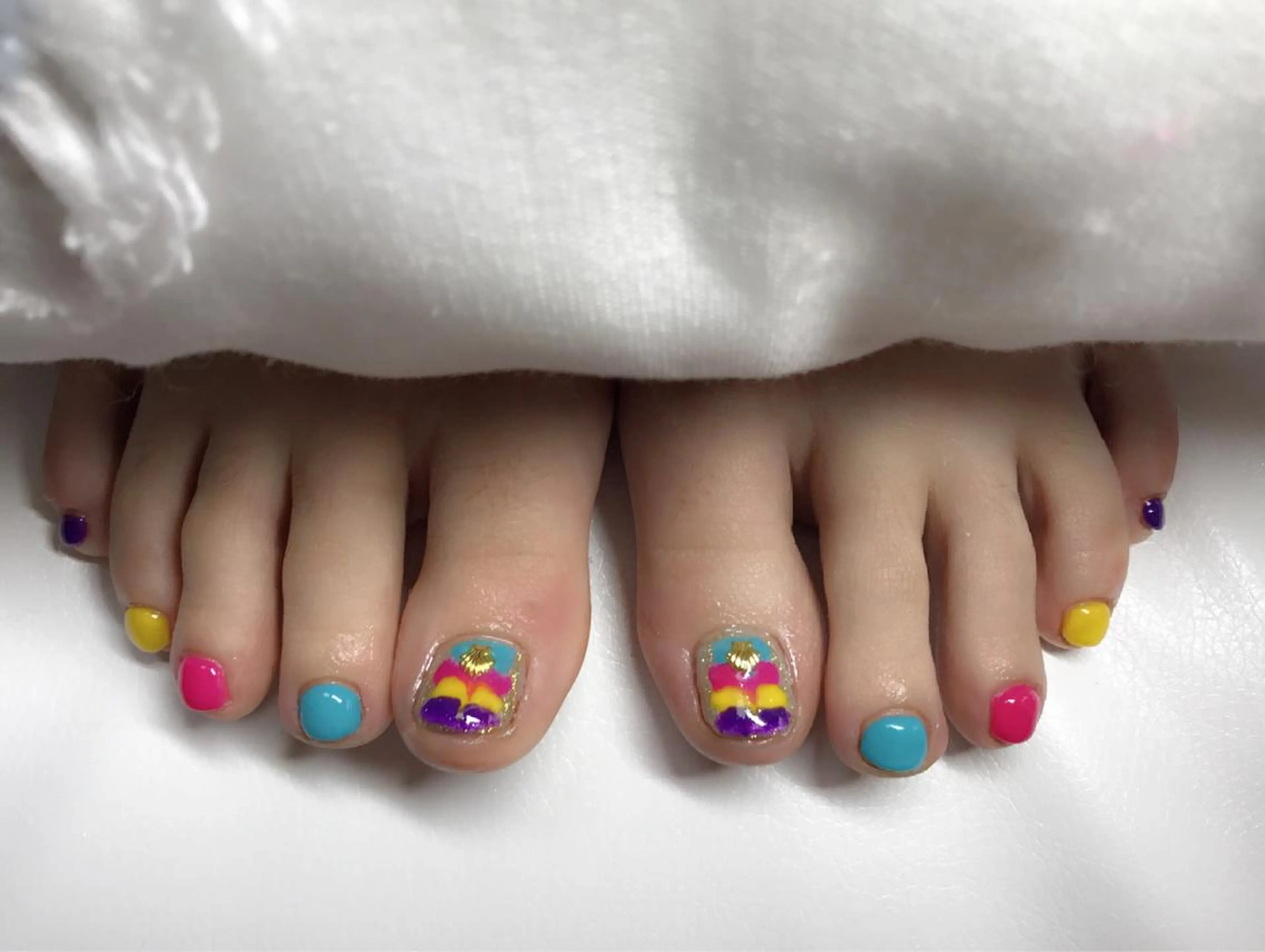 ネイル フットネイル 【カメレオン】 上村 祥子のヘアスタイル