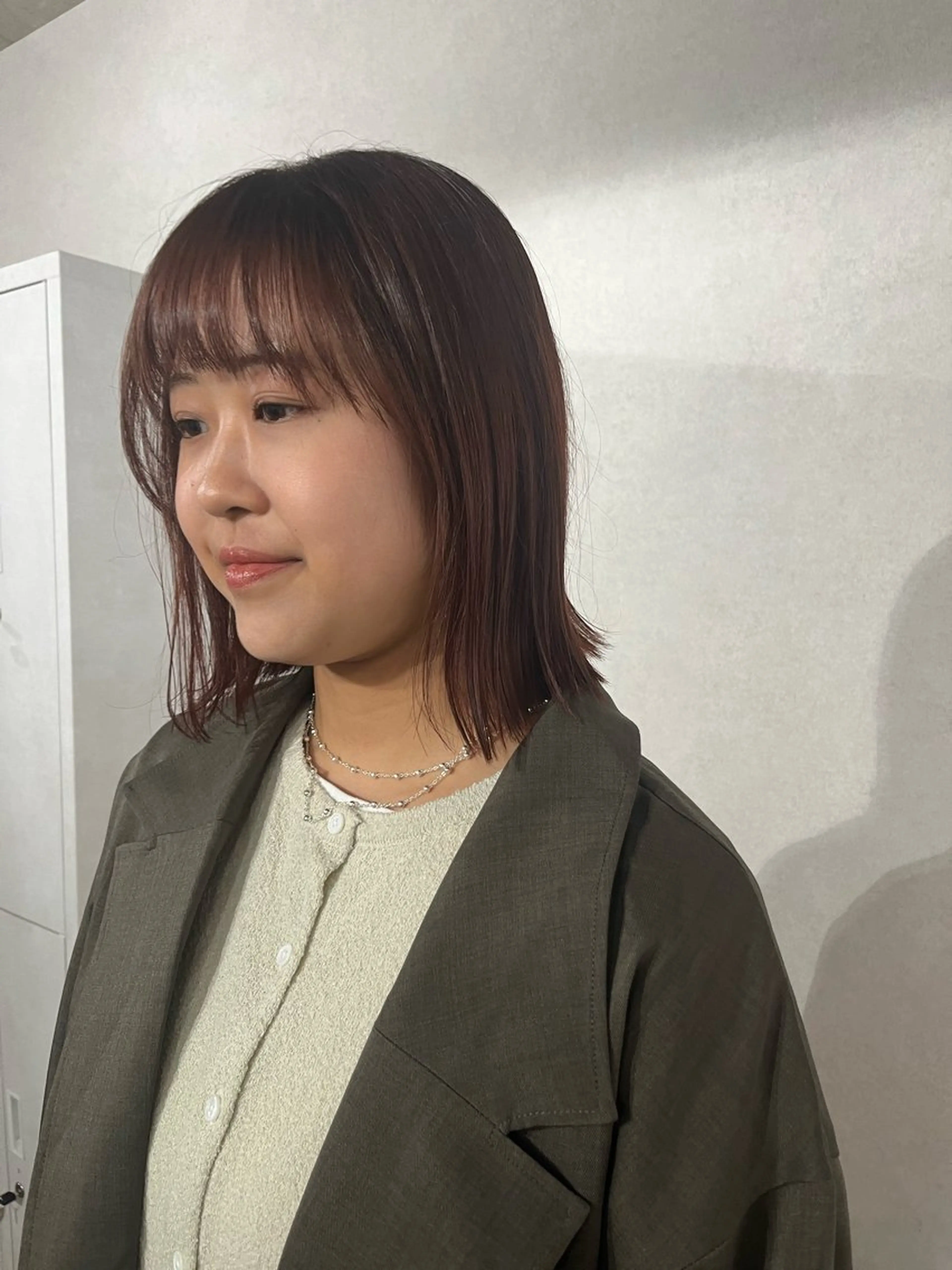 ミディアム anon Loemのヘアスタイル