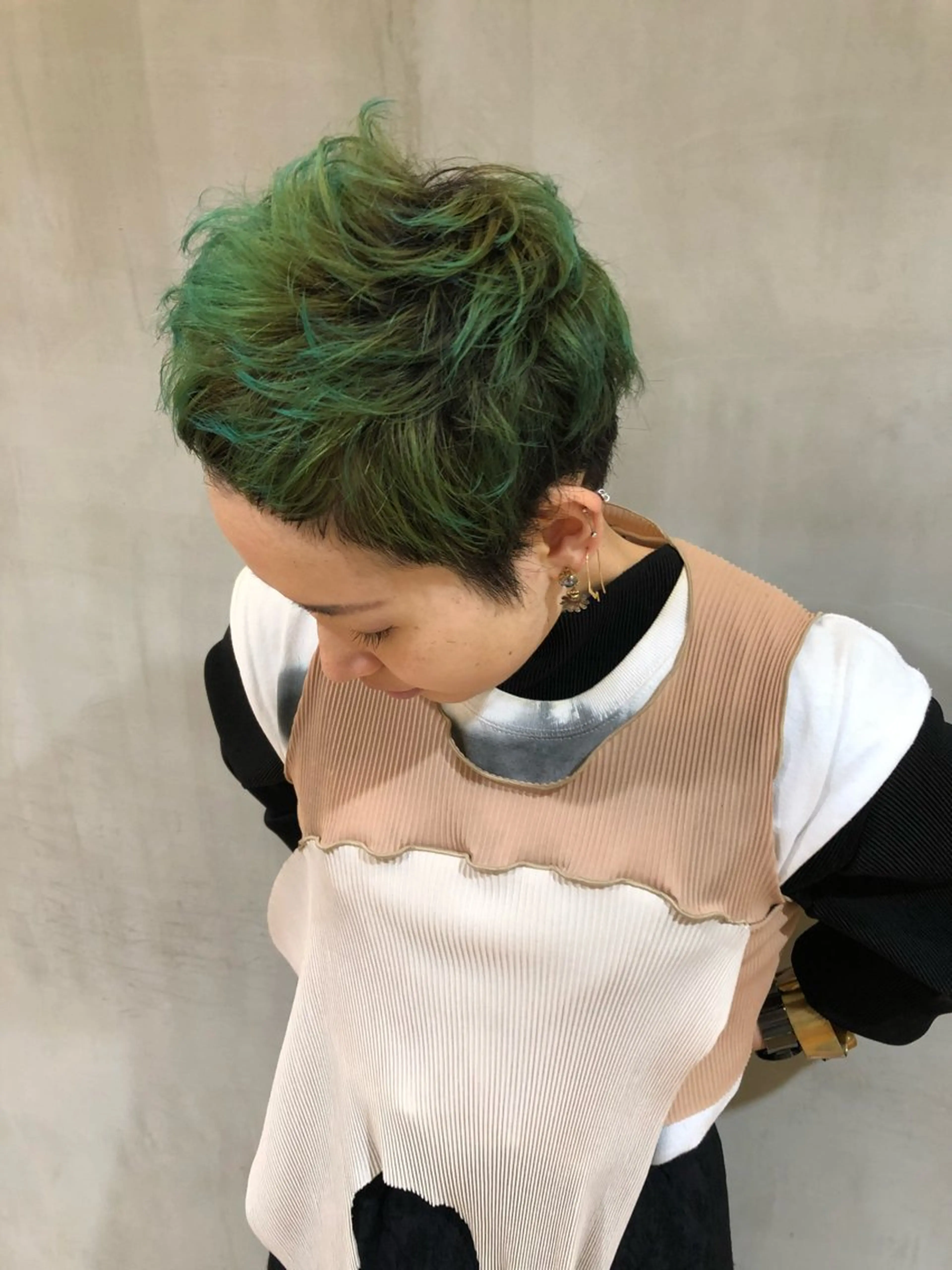 ショート カラー ヘアカラー カラーパティシエ facce🌼ikoのヘアスタイル