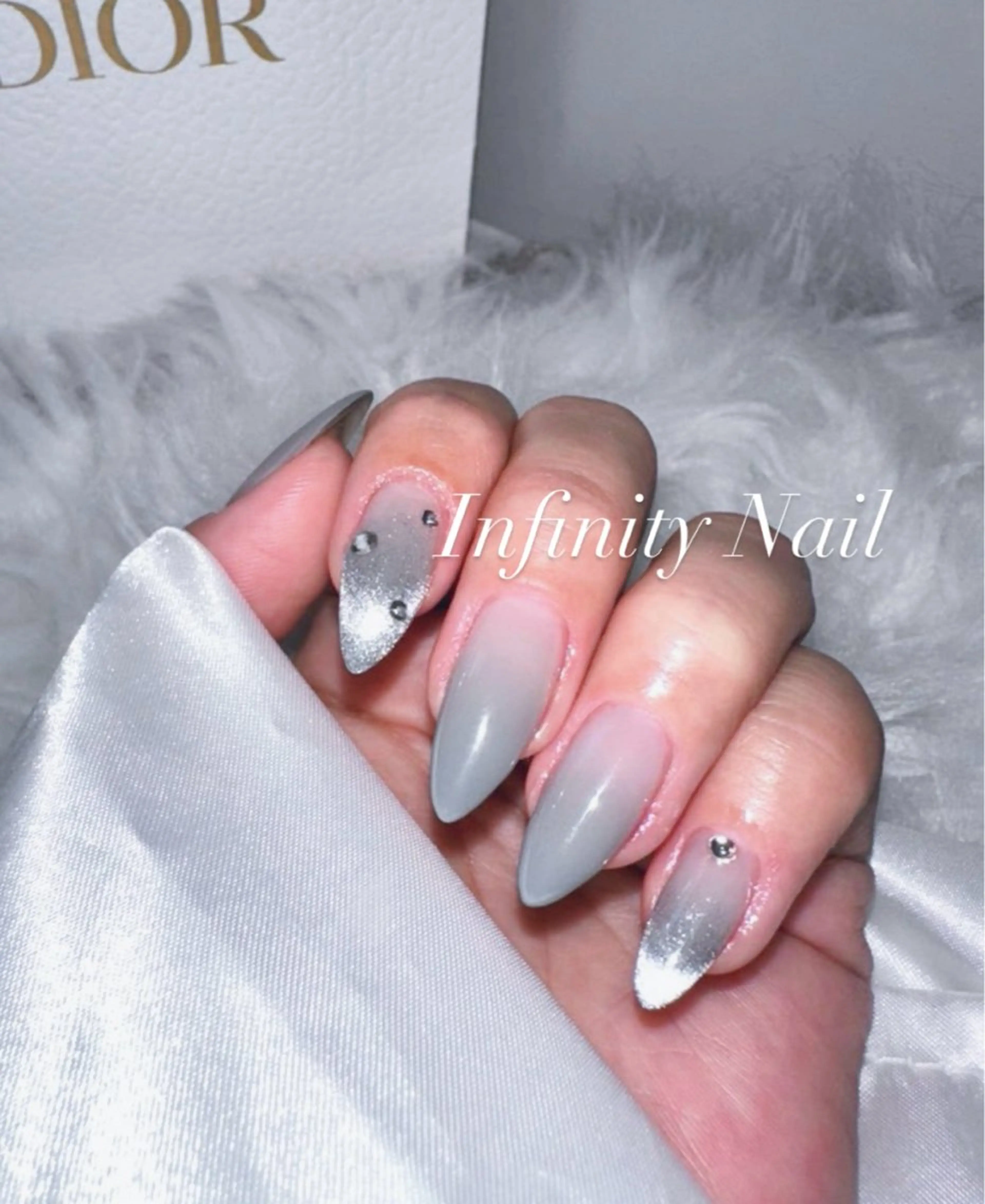 ネイル INFINITY所属・INFINITY 💎のネイルデザイン