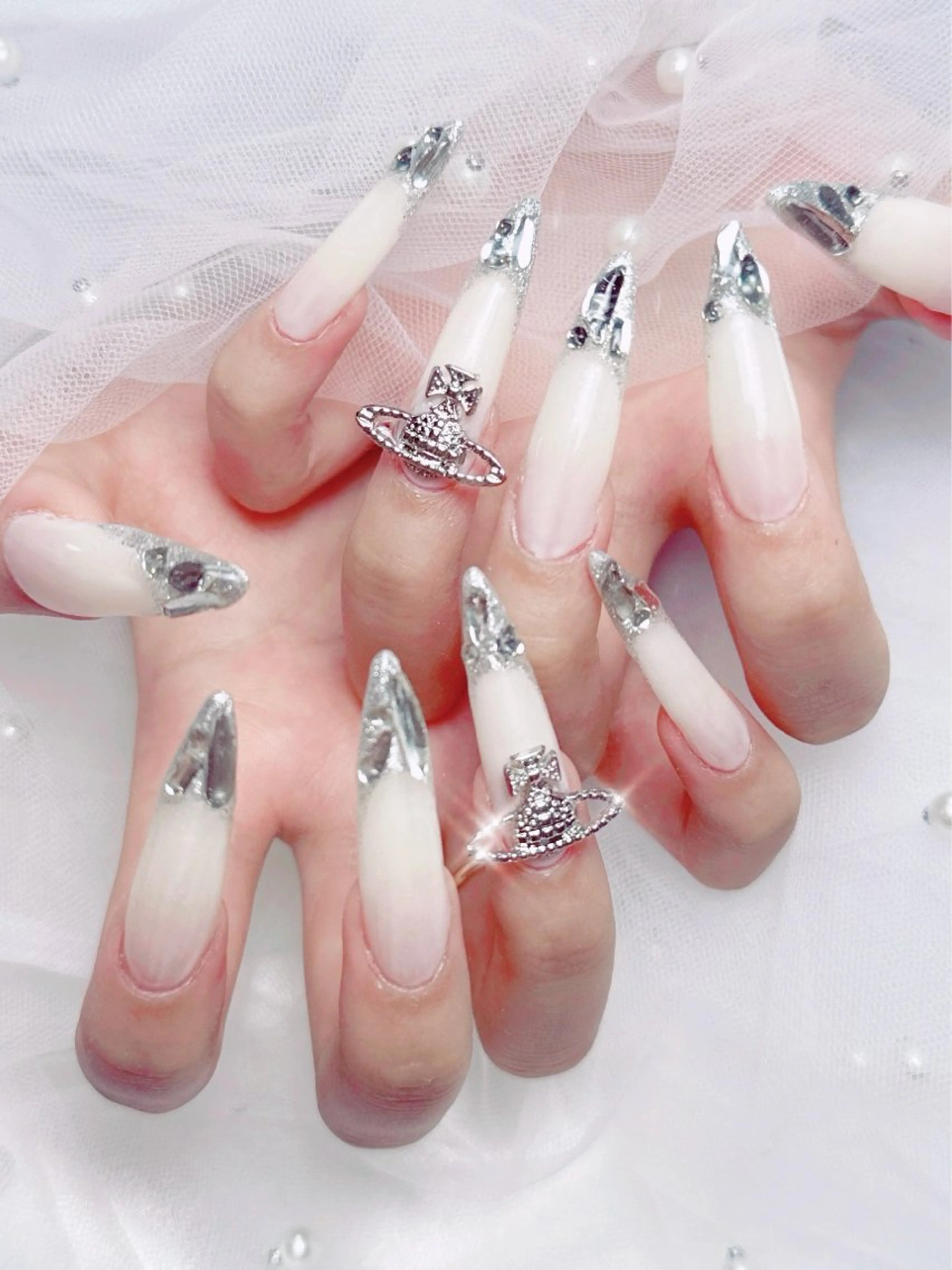 ネイル ハンドネイル ロータス ネイルサロンのネイルデザイン