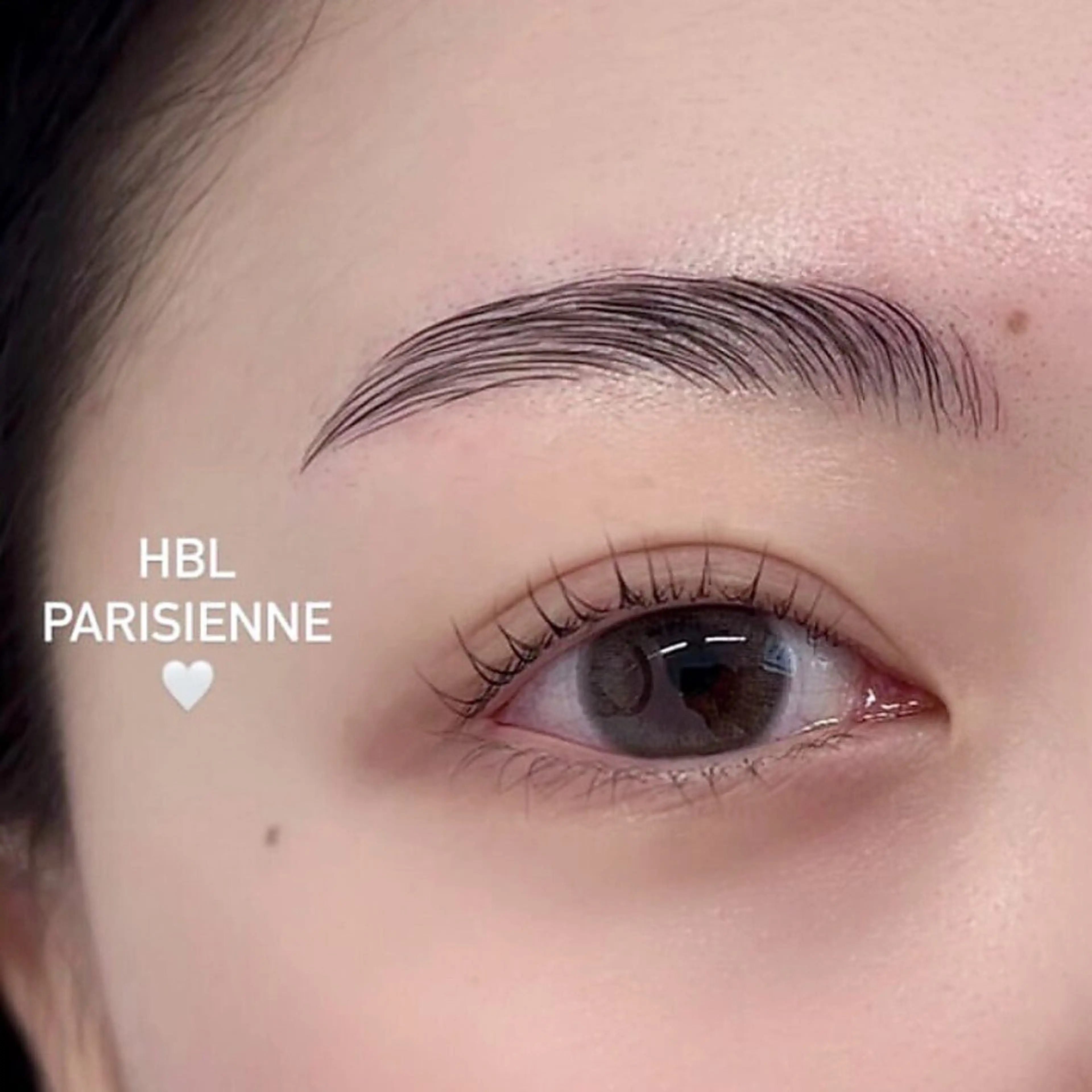 アイブロウ amii megのマツエク・マツパデザイン