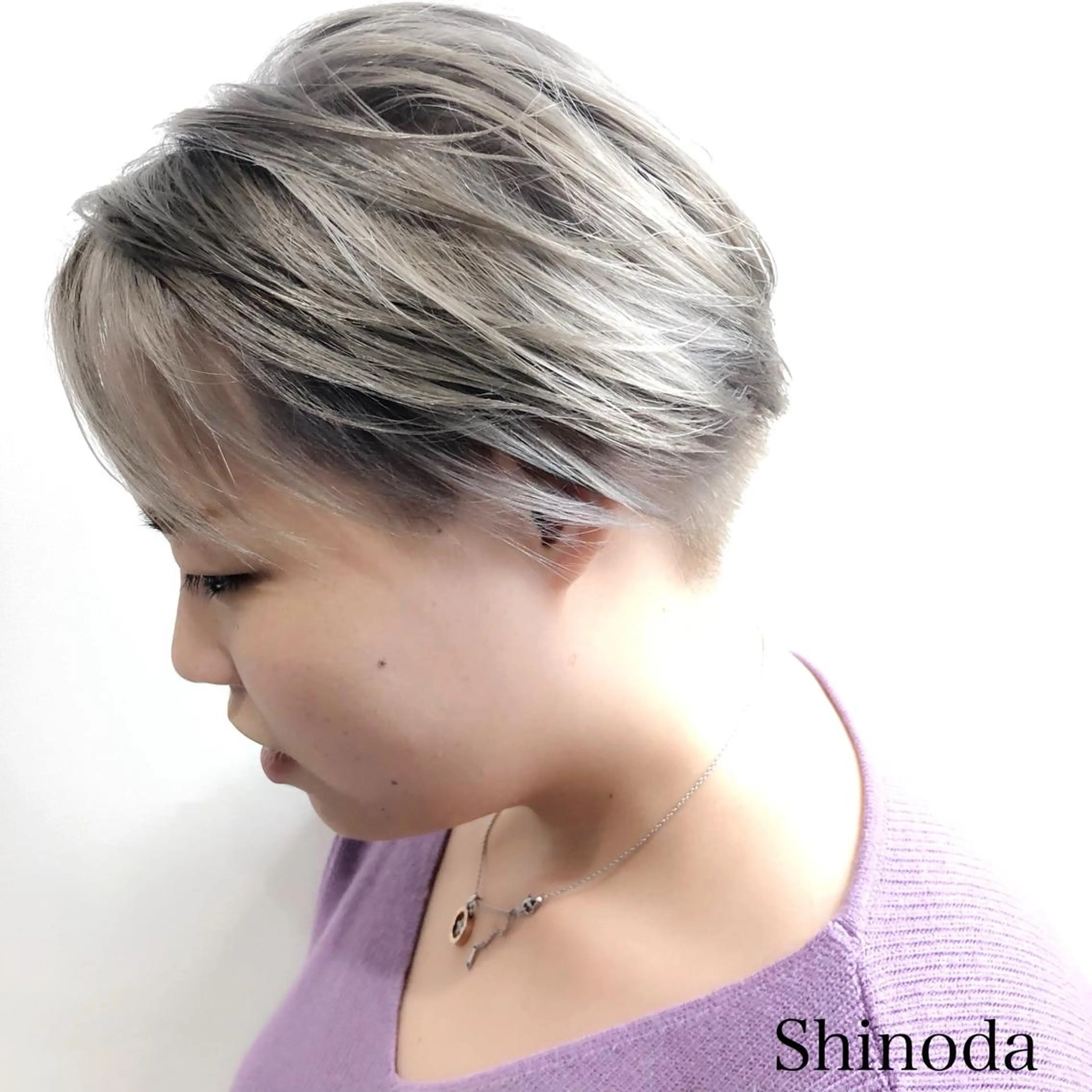 ショート 🦖店長🦖pino #しのだスペシャルのヘアスタイル