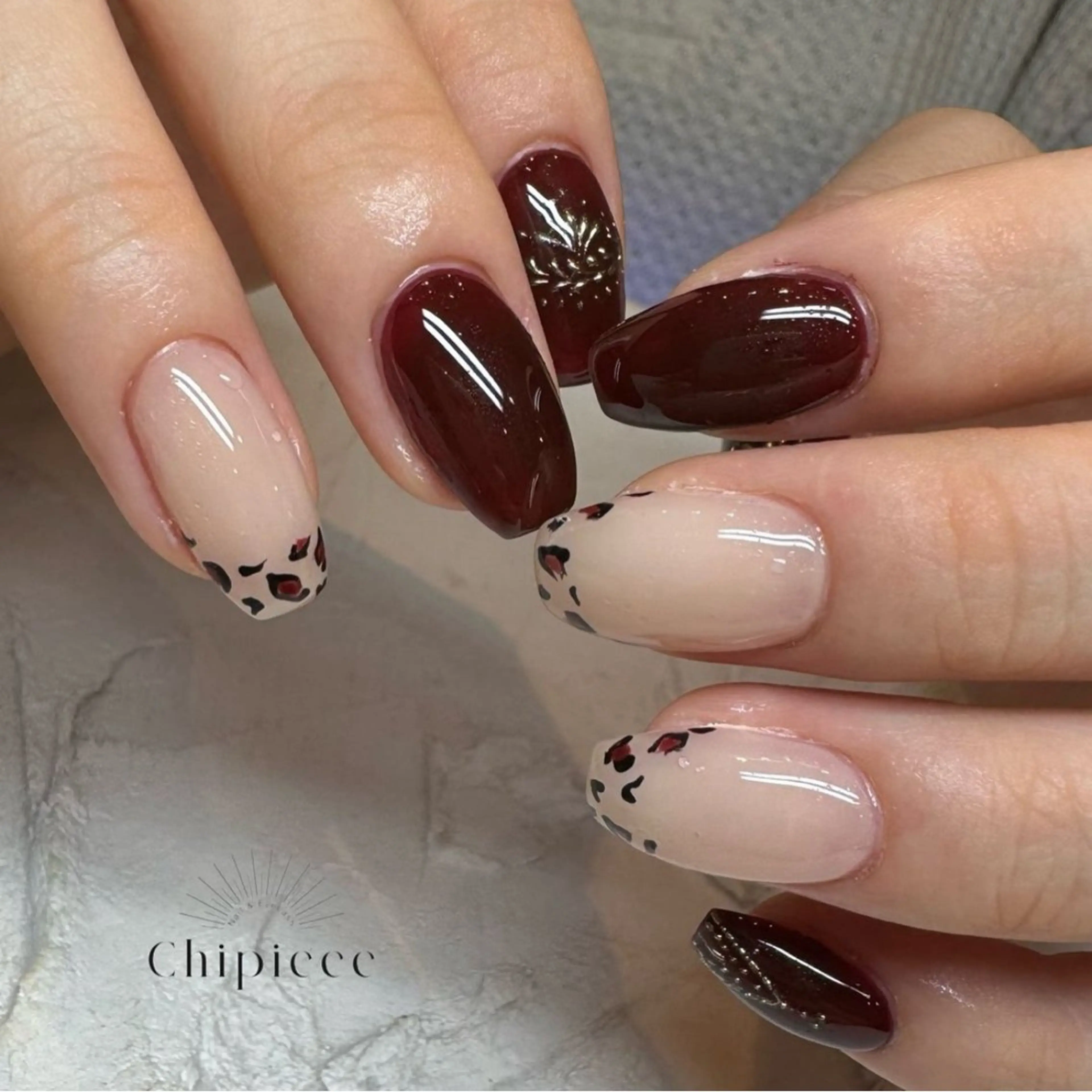ネイル アニマル柄 フレンチネイル ハンドネイル chipieee kannaのネイルデザイン