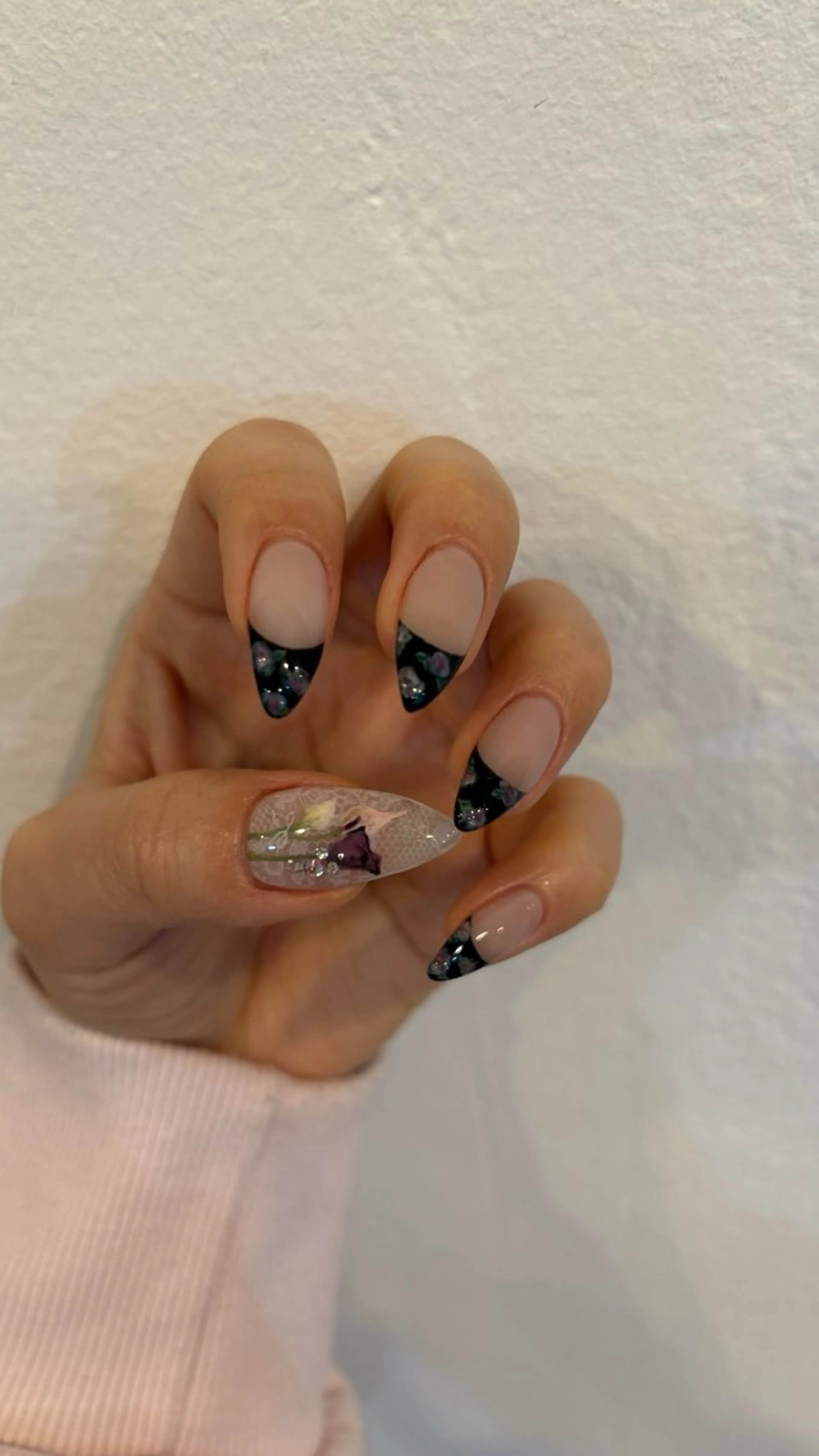 ネイル ハンドネイル Trico Antique所属・岩本 杏のネイルデザイン