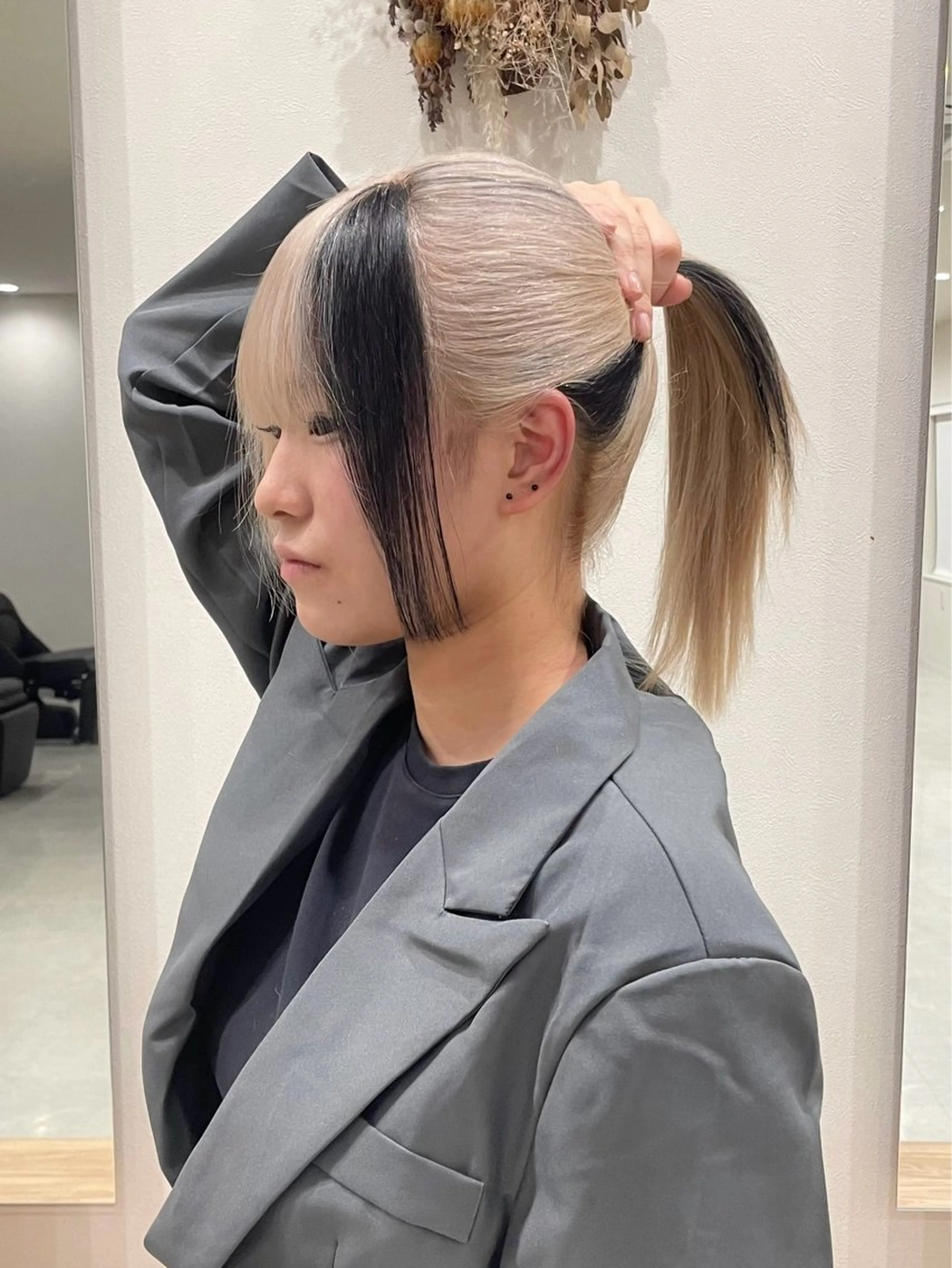 セミロング カラー デザインカラー ヘアカラー トリートメント hair&beauty iro所属・ハイトーン/ブリーチ /reitのヘアスタイル