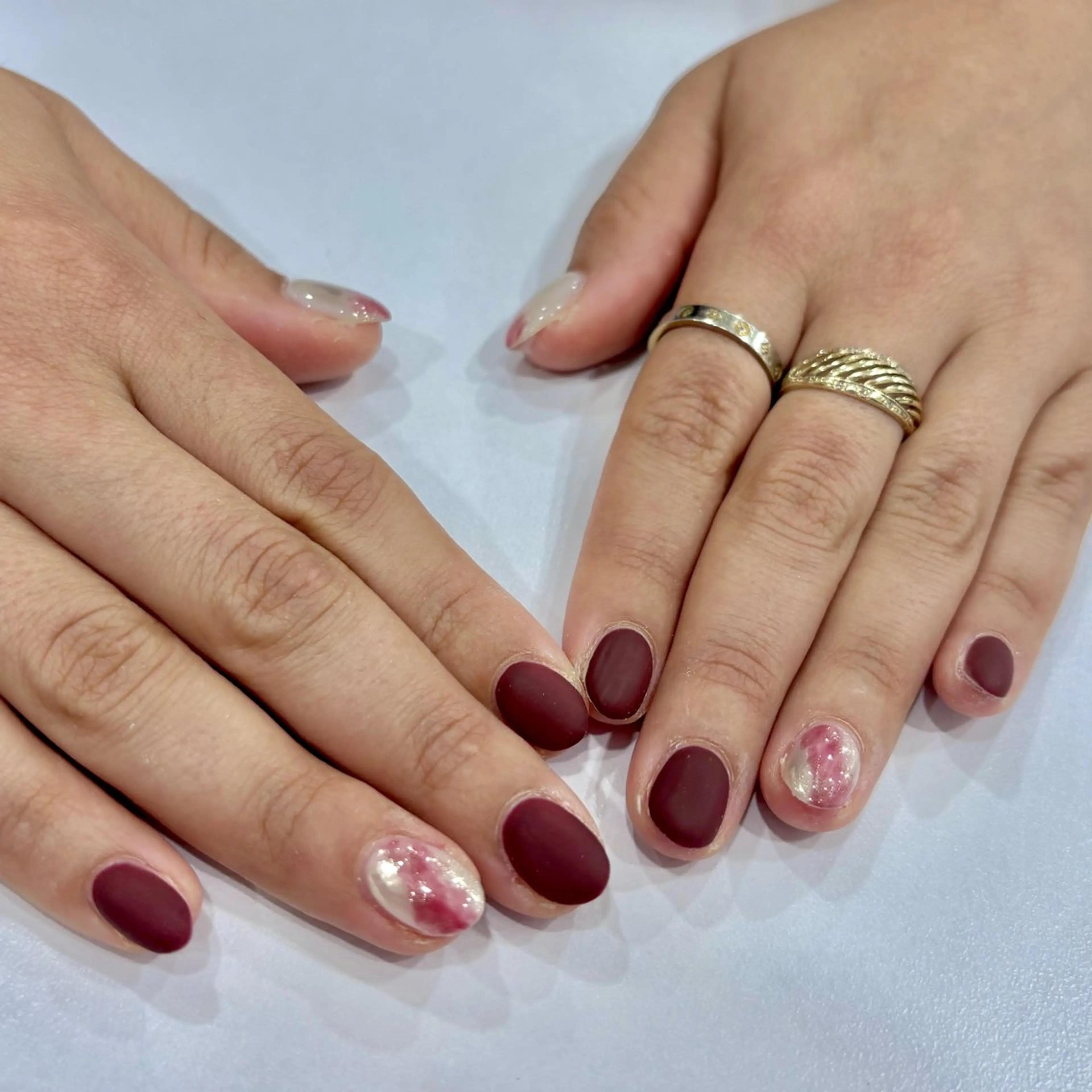 ネイル アートネイル マットネイル ミラーネイル ニュアンスネイル 赤色 アンリッシュ池袋 小泉のネイルデザイン