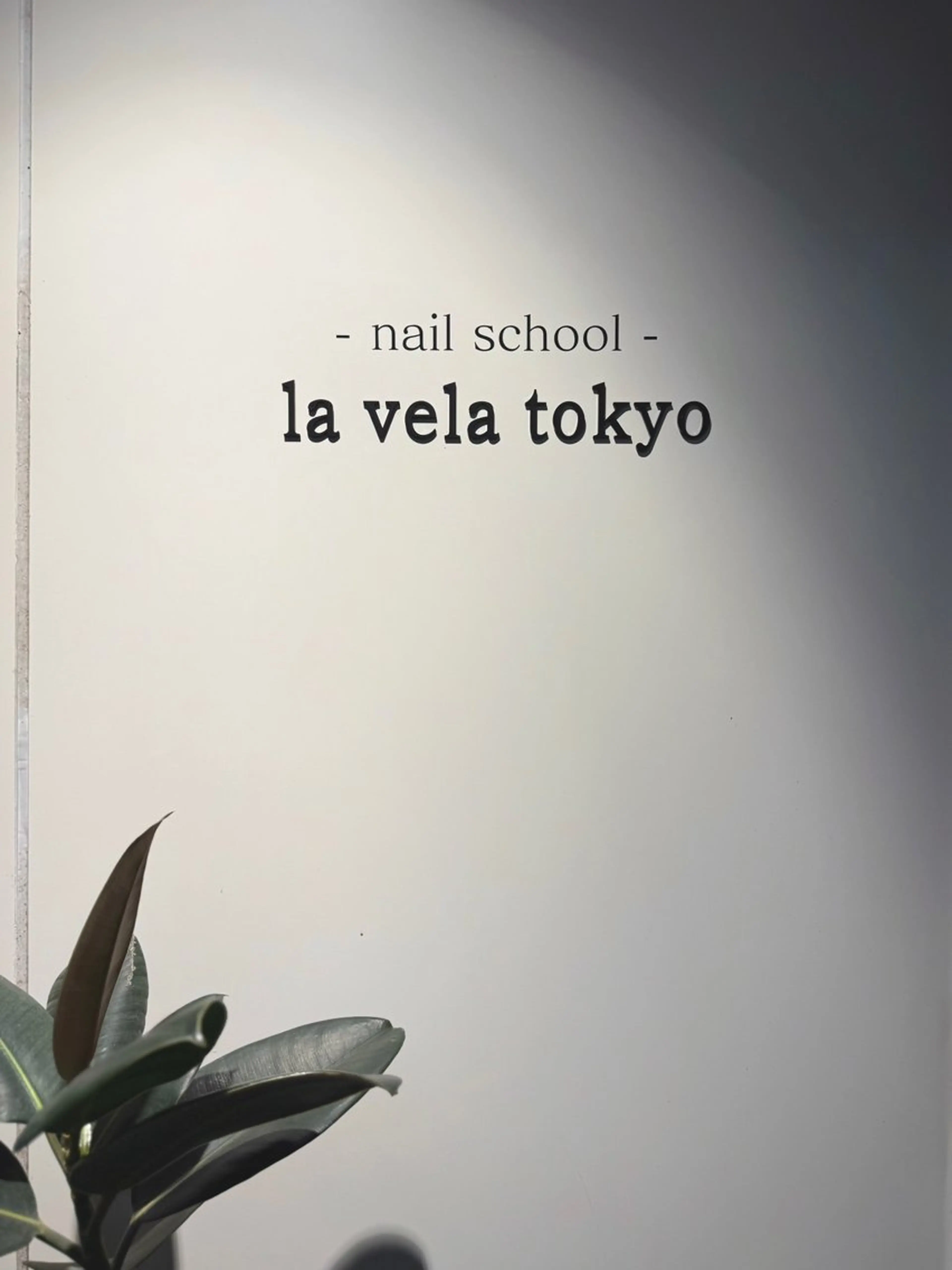 ネイル hinami ｜スクール生💅🏼のネイルデザイン