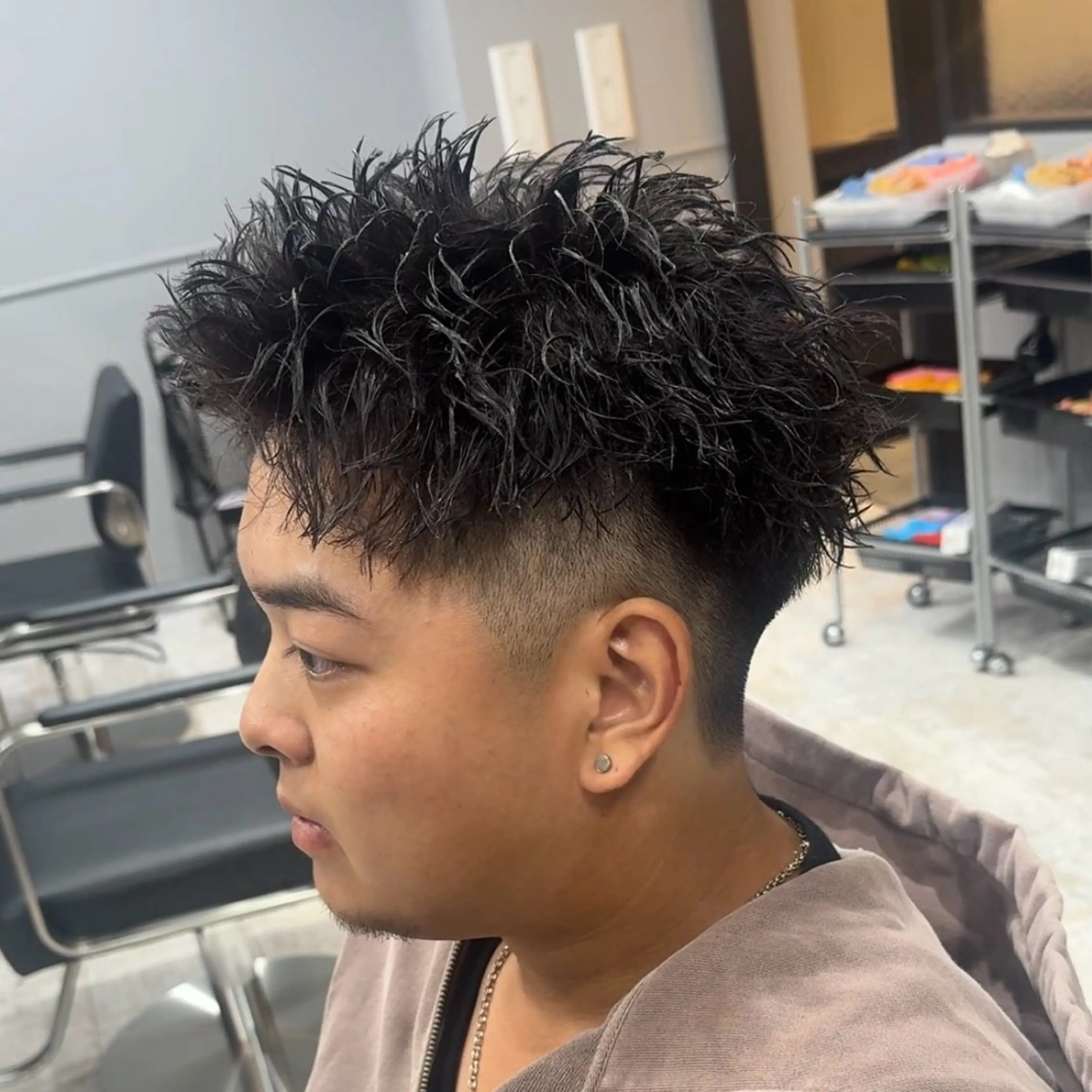 パーマ メンズ 刈り上げ カット パーマ ABEY LEVRAI所属・Miyabi.💋 ABEYLEVRAIのヘアスタイル