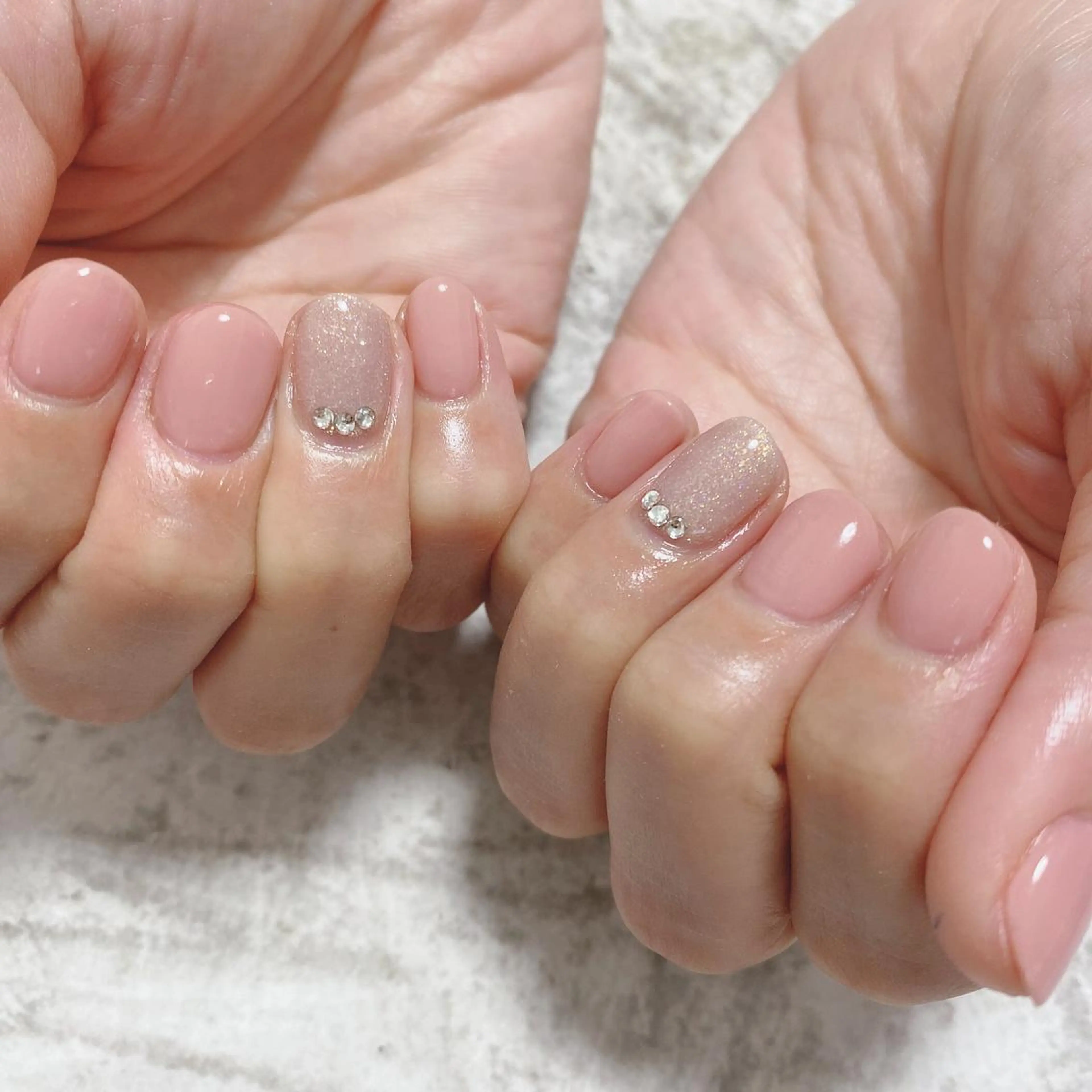 ネイル 吉岡 裕子のネイルデザイン