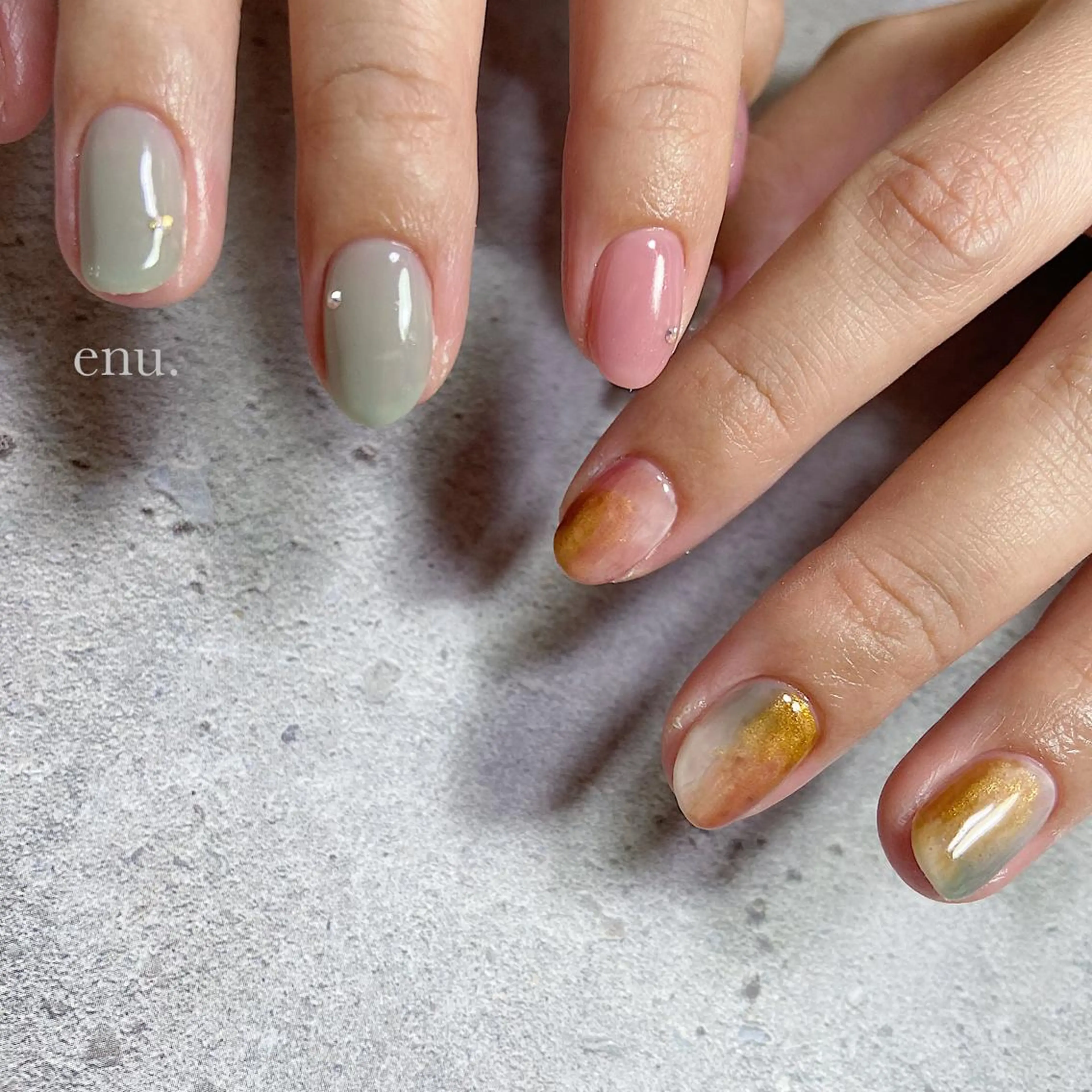 ネイル ハンドネイル enu. nanakoのネイルデザイン