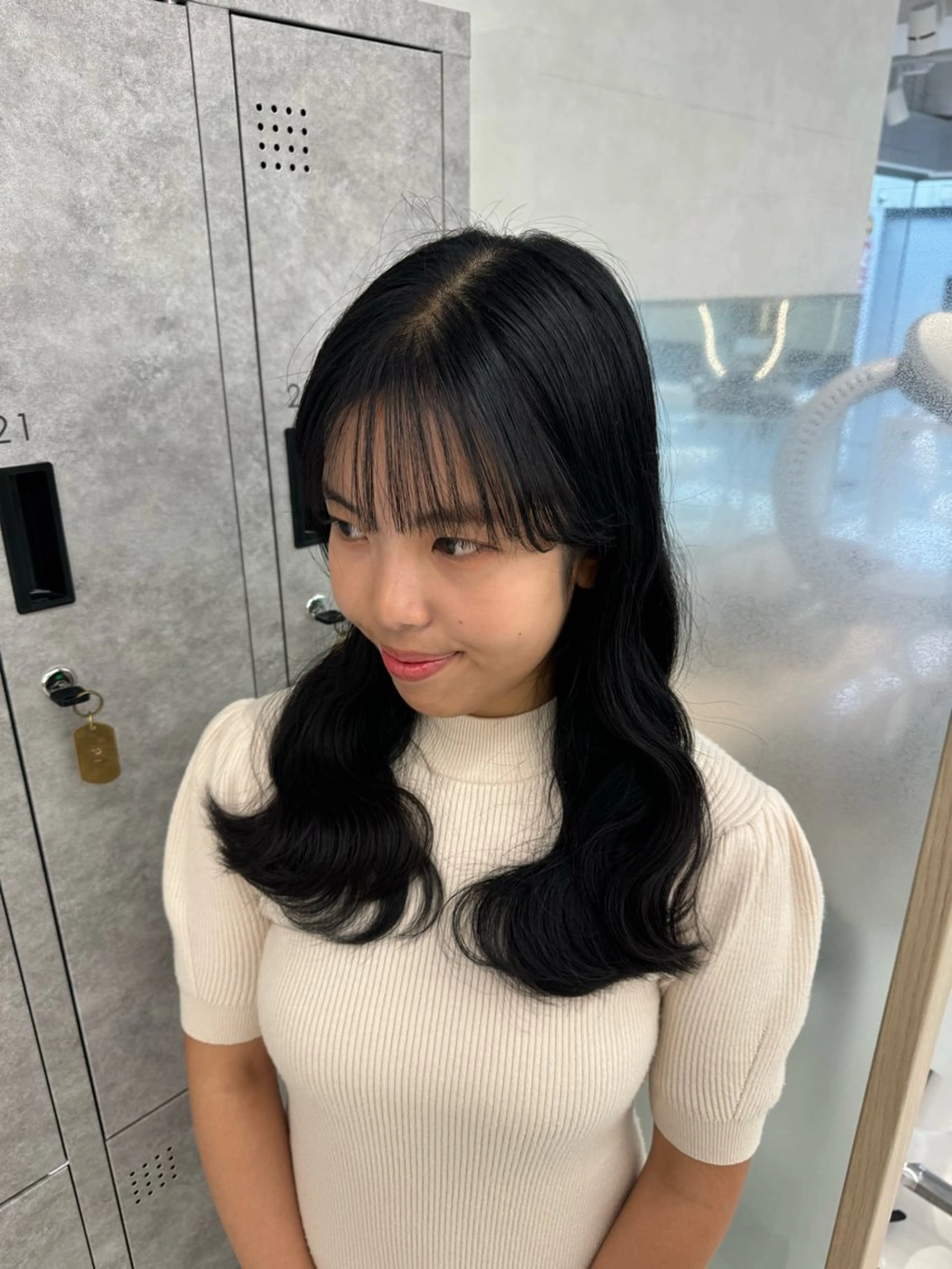 ロング カット 顔まわりカット/ カラー/西野和裕のヘアスタイル