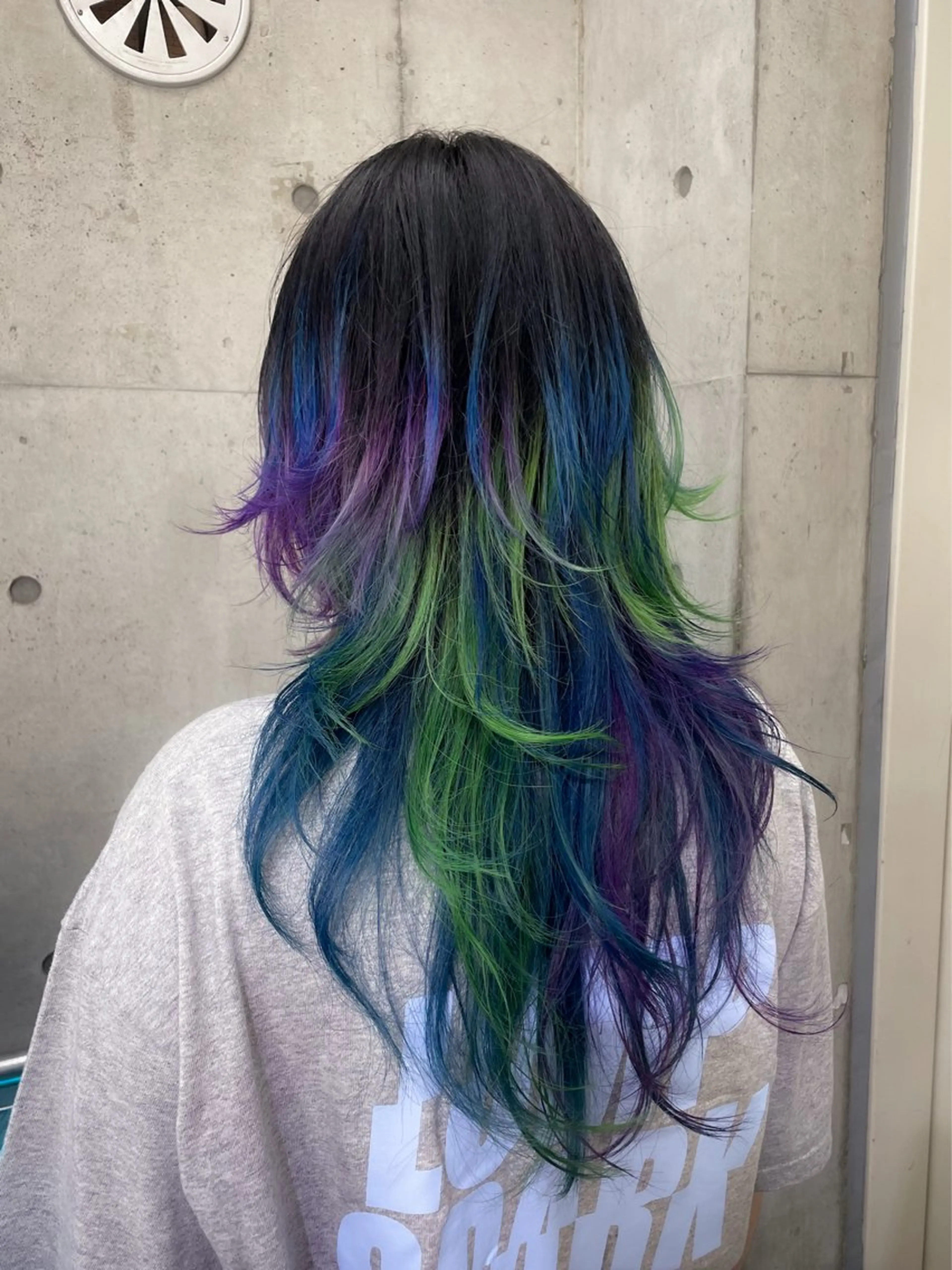 ロング ヘアカラー ハイトーン/ブリーチ /ウルフ⛓️MAKIのヘアスタイル