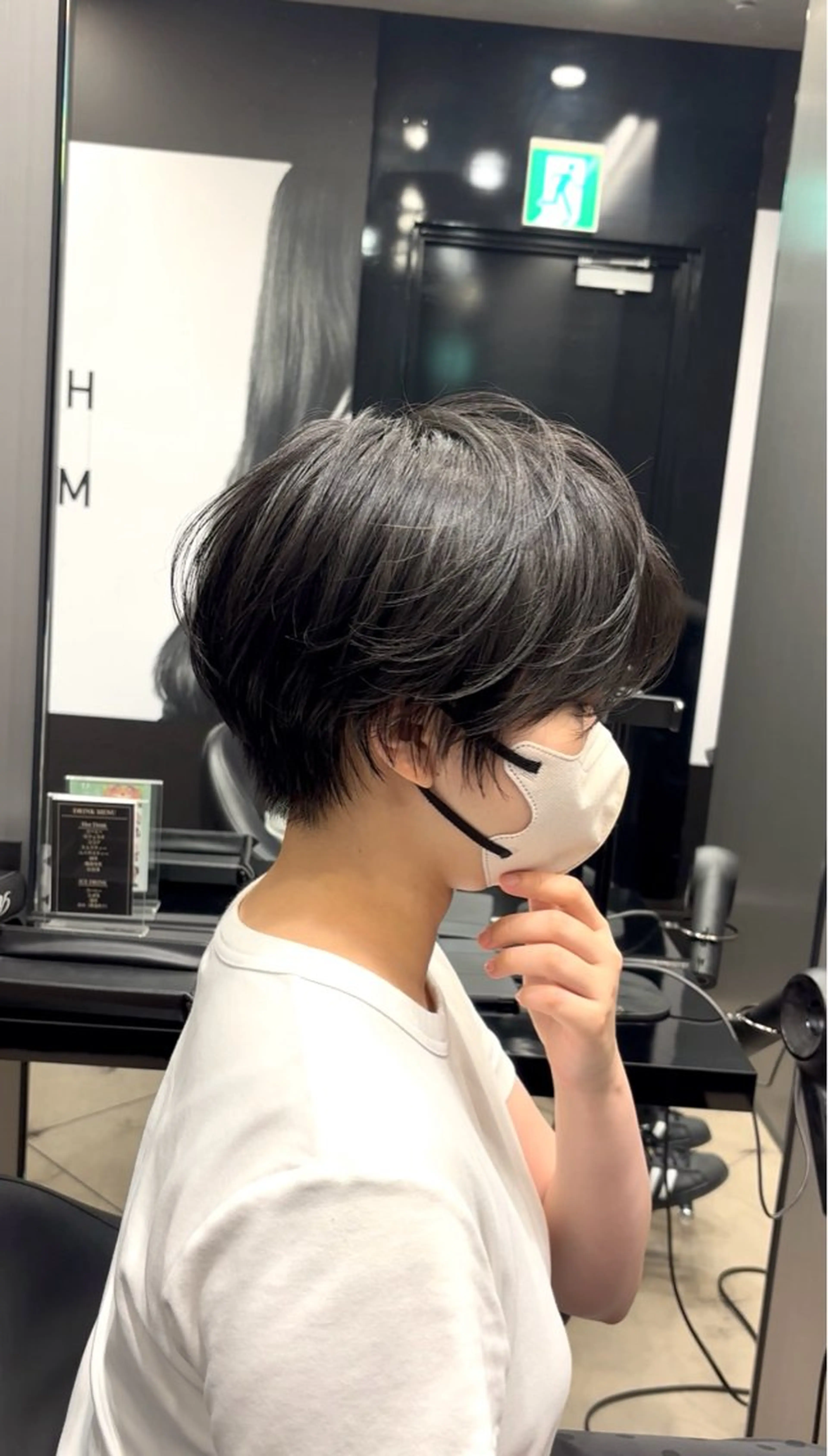 ショート ショートボブ ハンサムショート 丸みショート ボブ くびれヘア HARUKI  MINATO Japan広島紙屋町店所属・hmj紙屋町店 脊戸智志のヘアスタイル