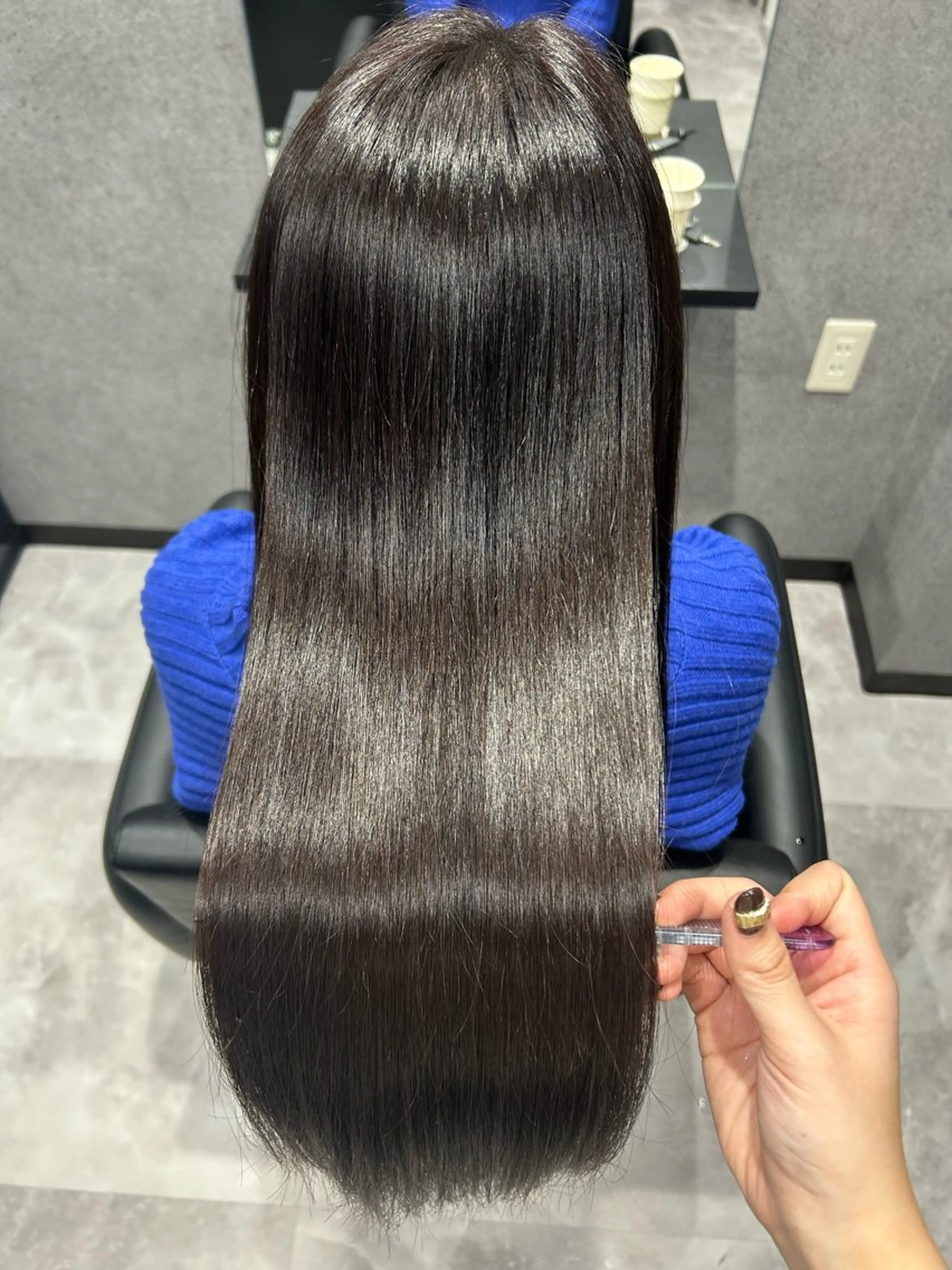 ロング カラー 縮毛矯正 トリートメント 佐野 彩音のヘアスタイル