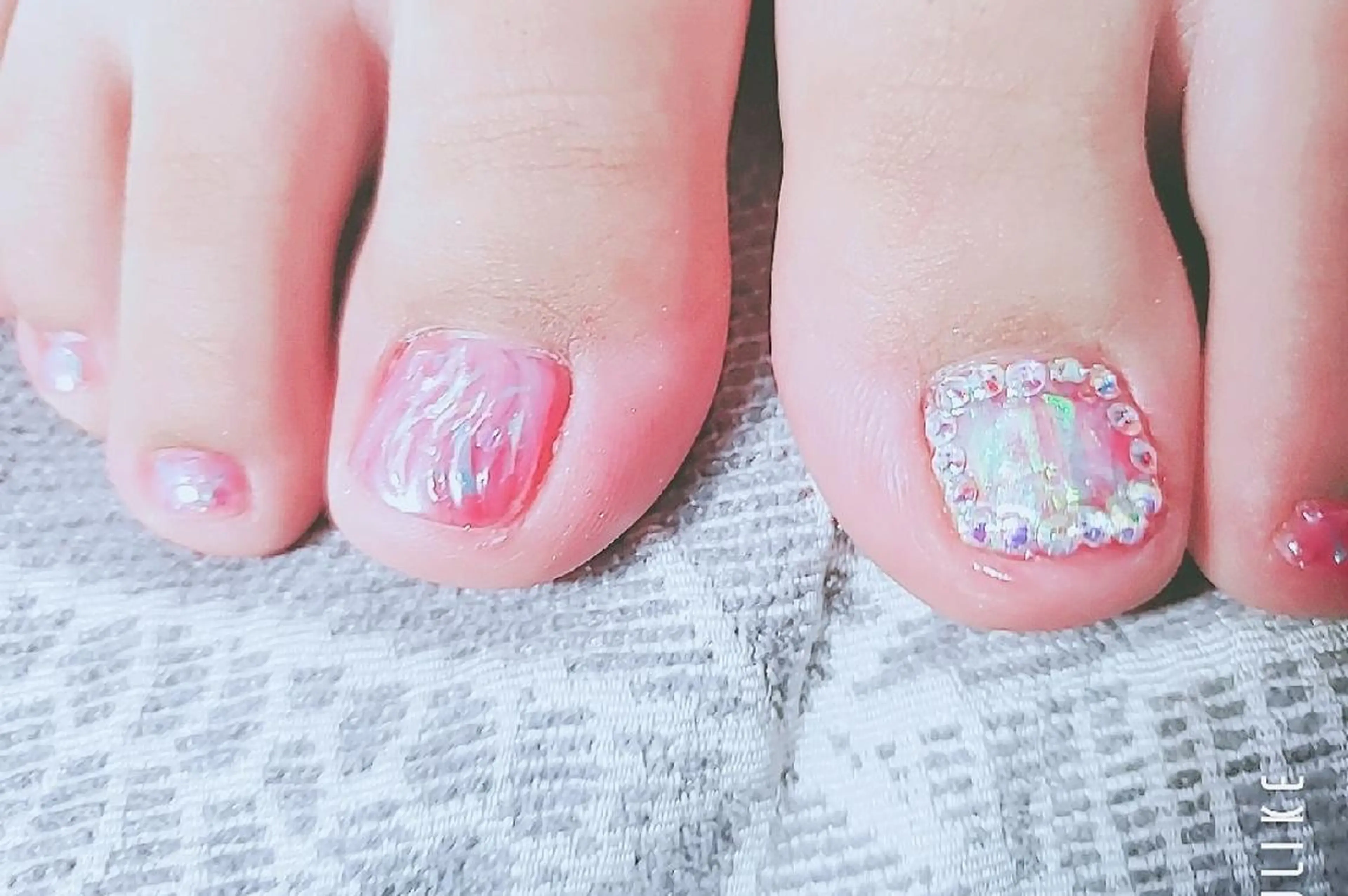 ネイル 持ち込み ビジュード ネイルのネイルデザイン