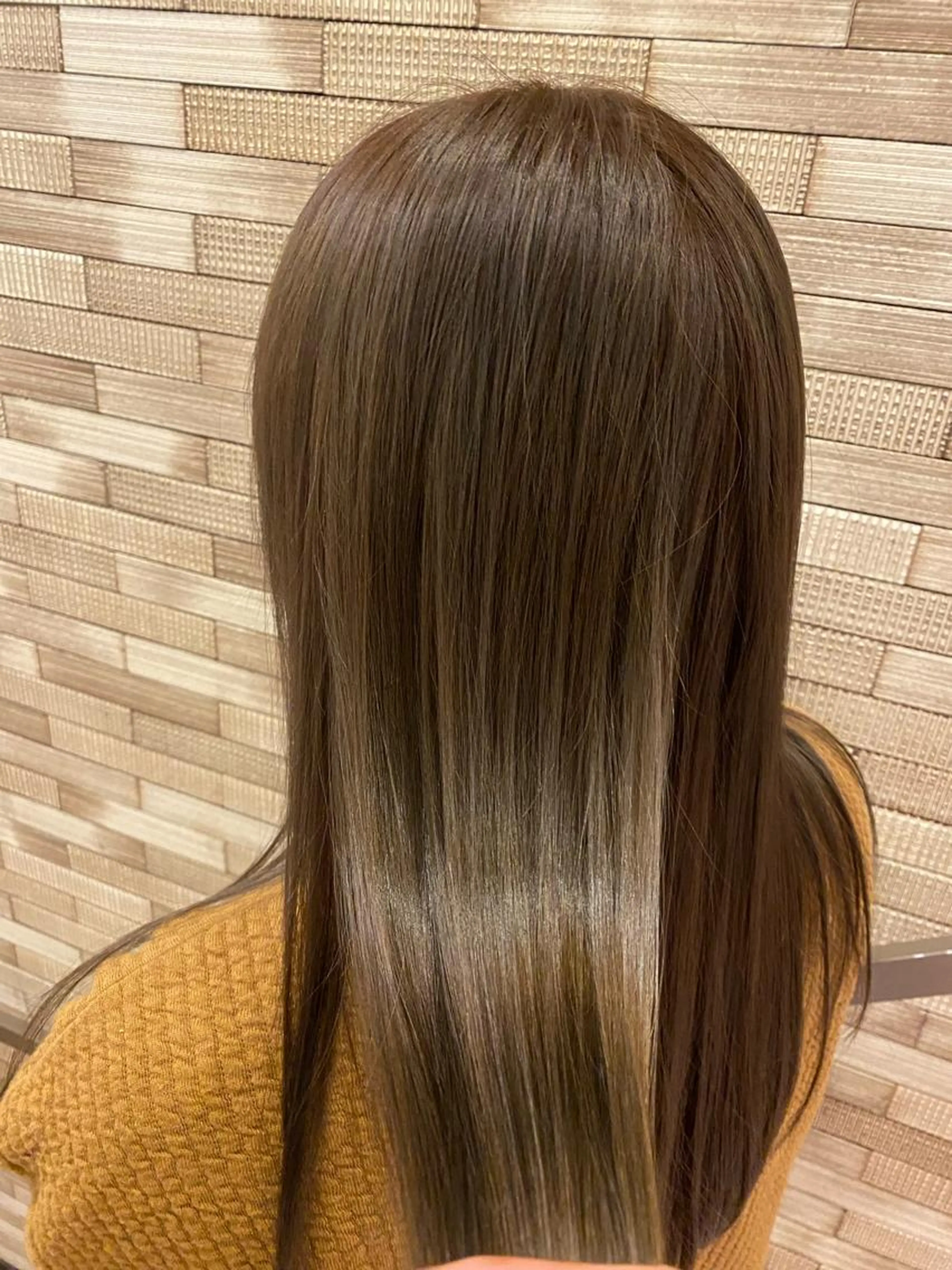 【うねり広がり気になる方必見✨】酸性縮毛矯正&内部補修ケアトリートメントの写真