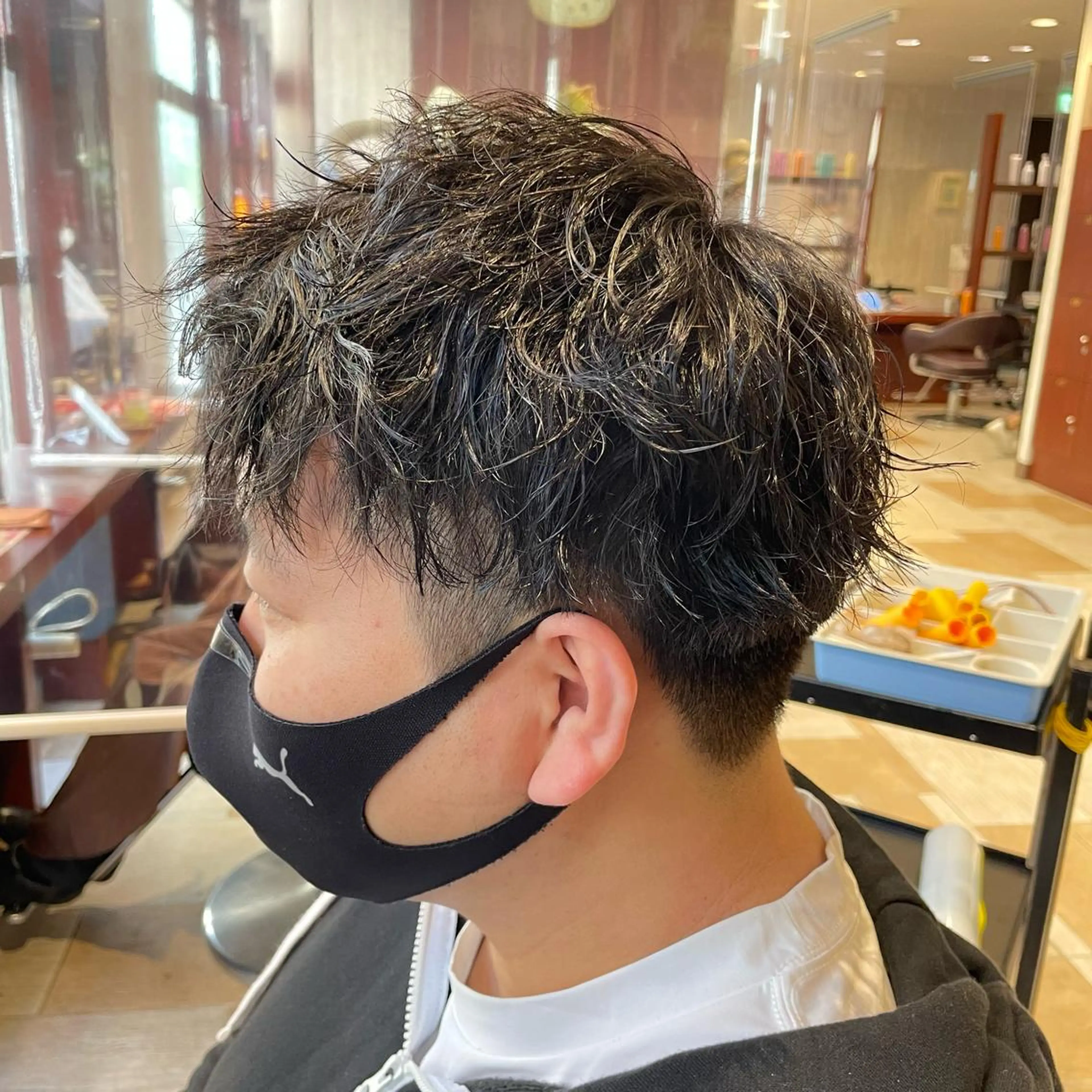 ショート パーマ メンズ メンズパーマ ツイストスパイラルパーマ スパイラルパーマ ツイスパ/メンズ特化 🦋𝑺𝑶𝑵𝑬の眉毛・アイブロウイメージ