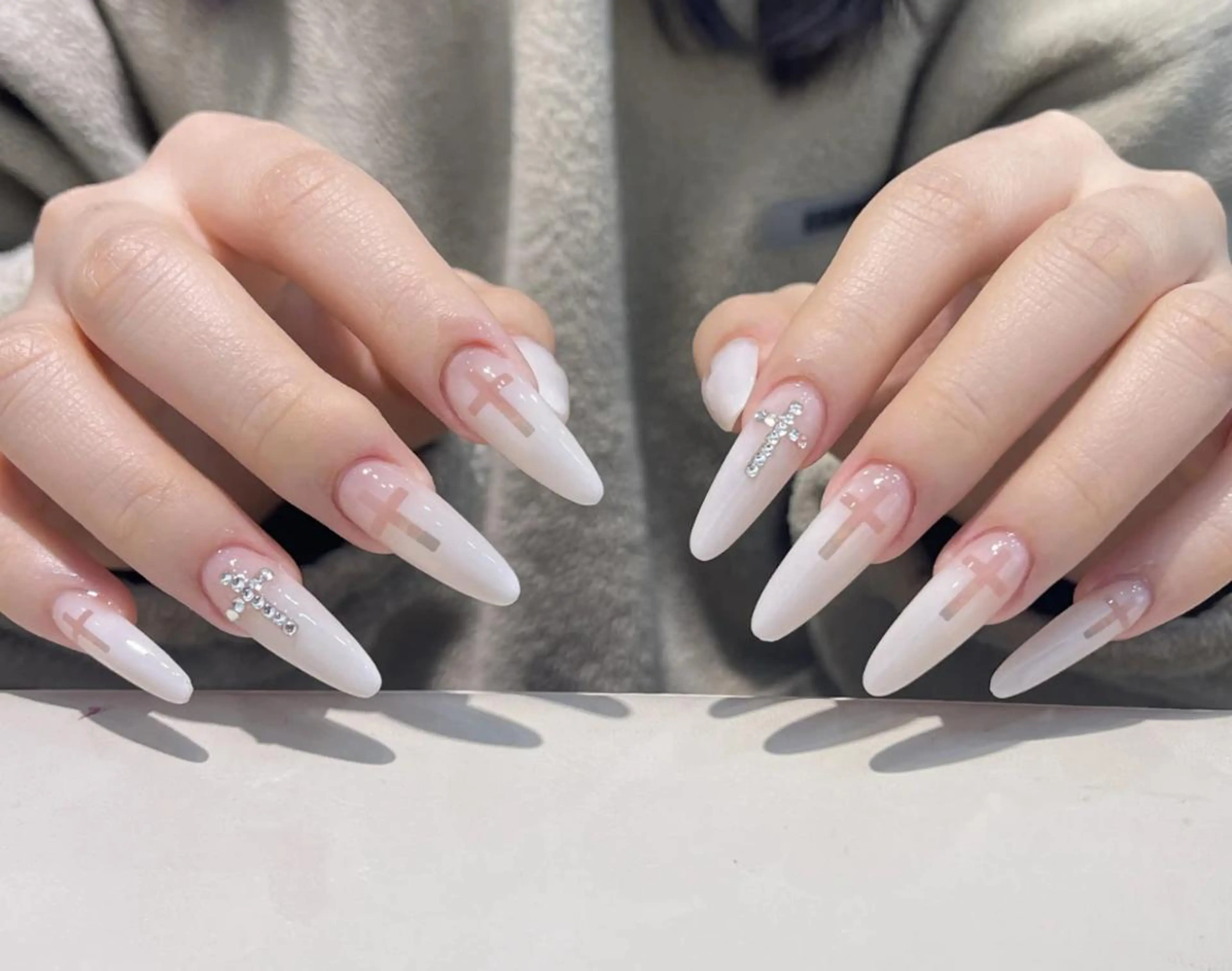 ネイル ハンドネイル ハンドケア 🍑 momo_nailのネイルデザイン