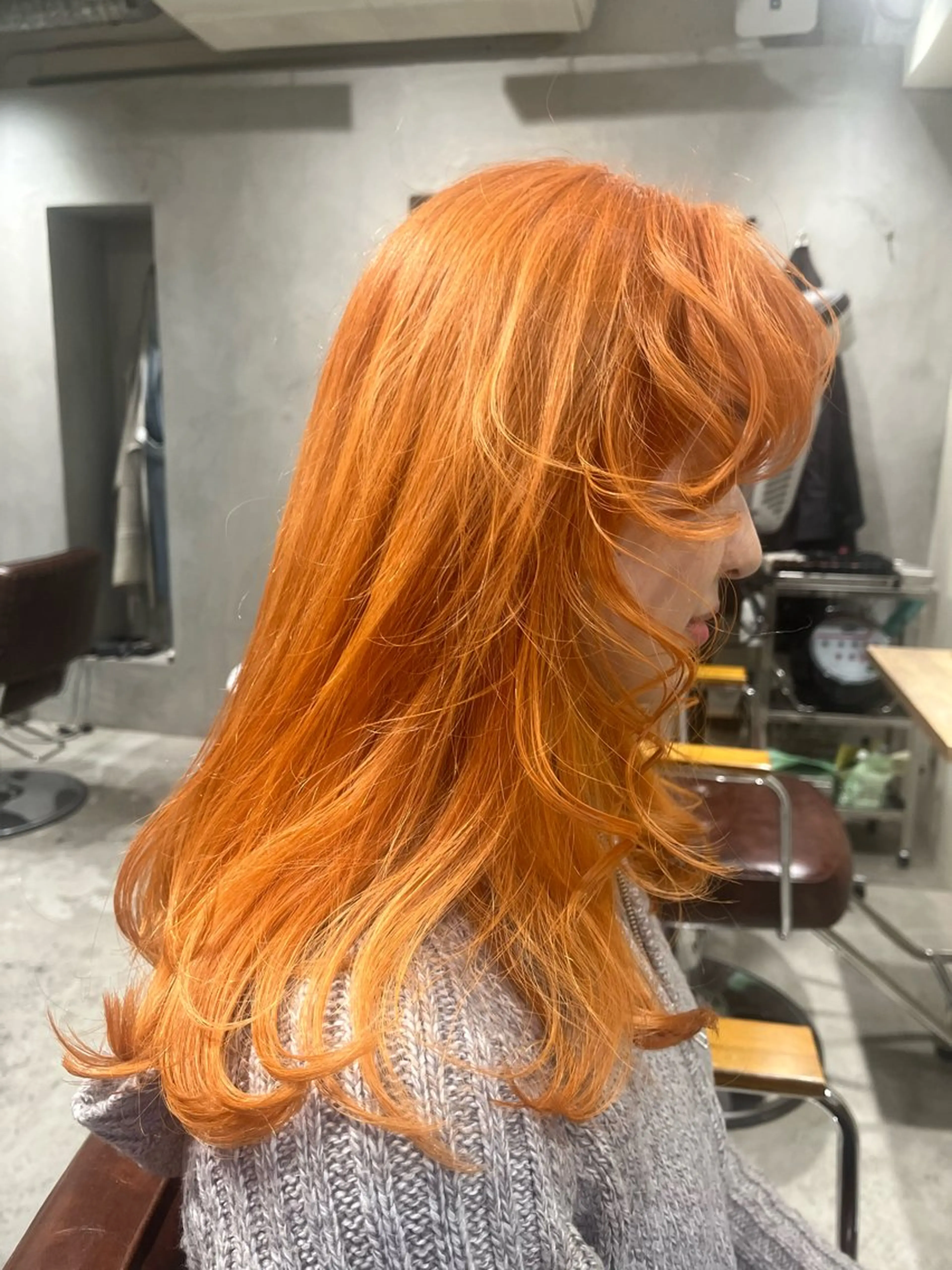 ロング カラー ブリーチ ダブルカラー ヘアカラー 🦮shiori アイドルオタク🦮のヘアスタイル