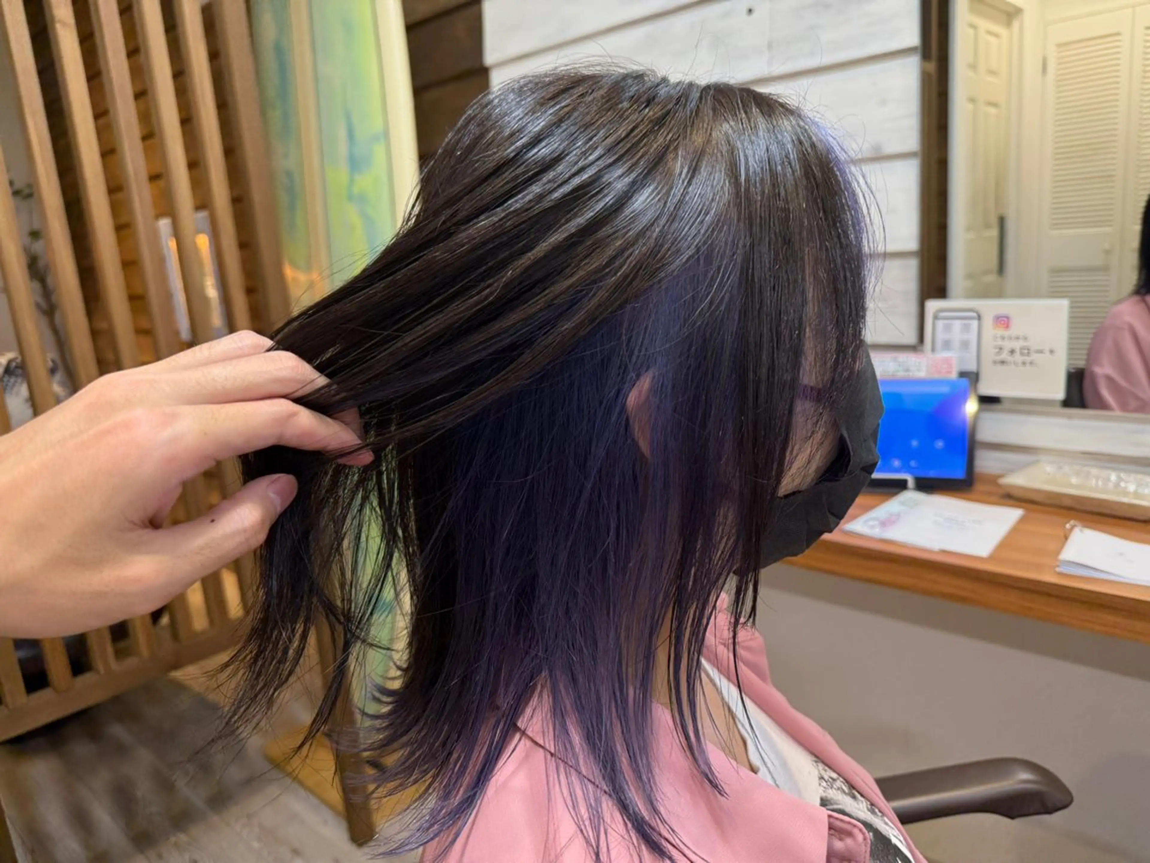 ミディアム カット ヘアカラー 下島 優人のヘアスタイル