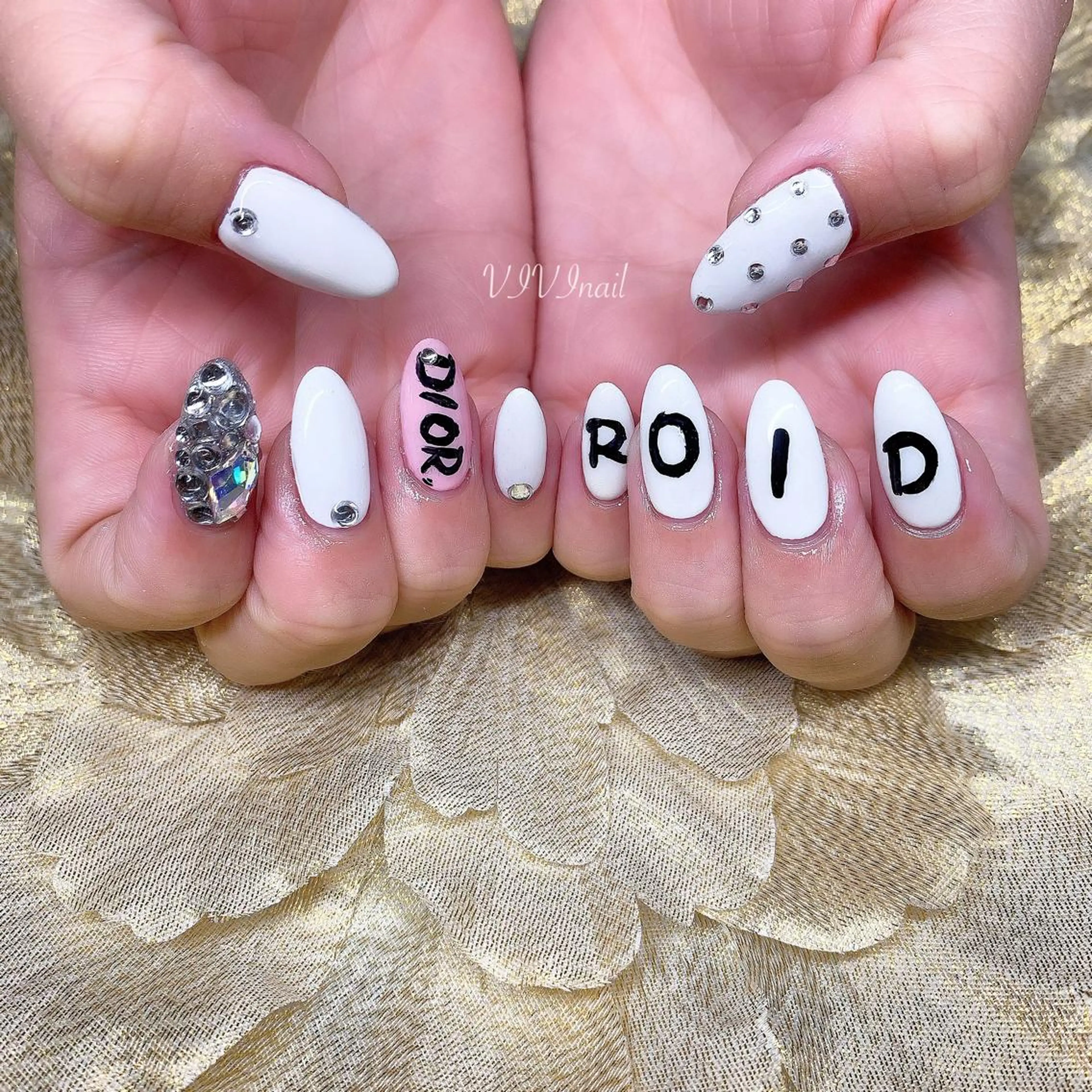 ネイル ハンドネイル vivi nailのネイルデザイン