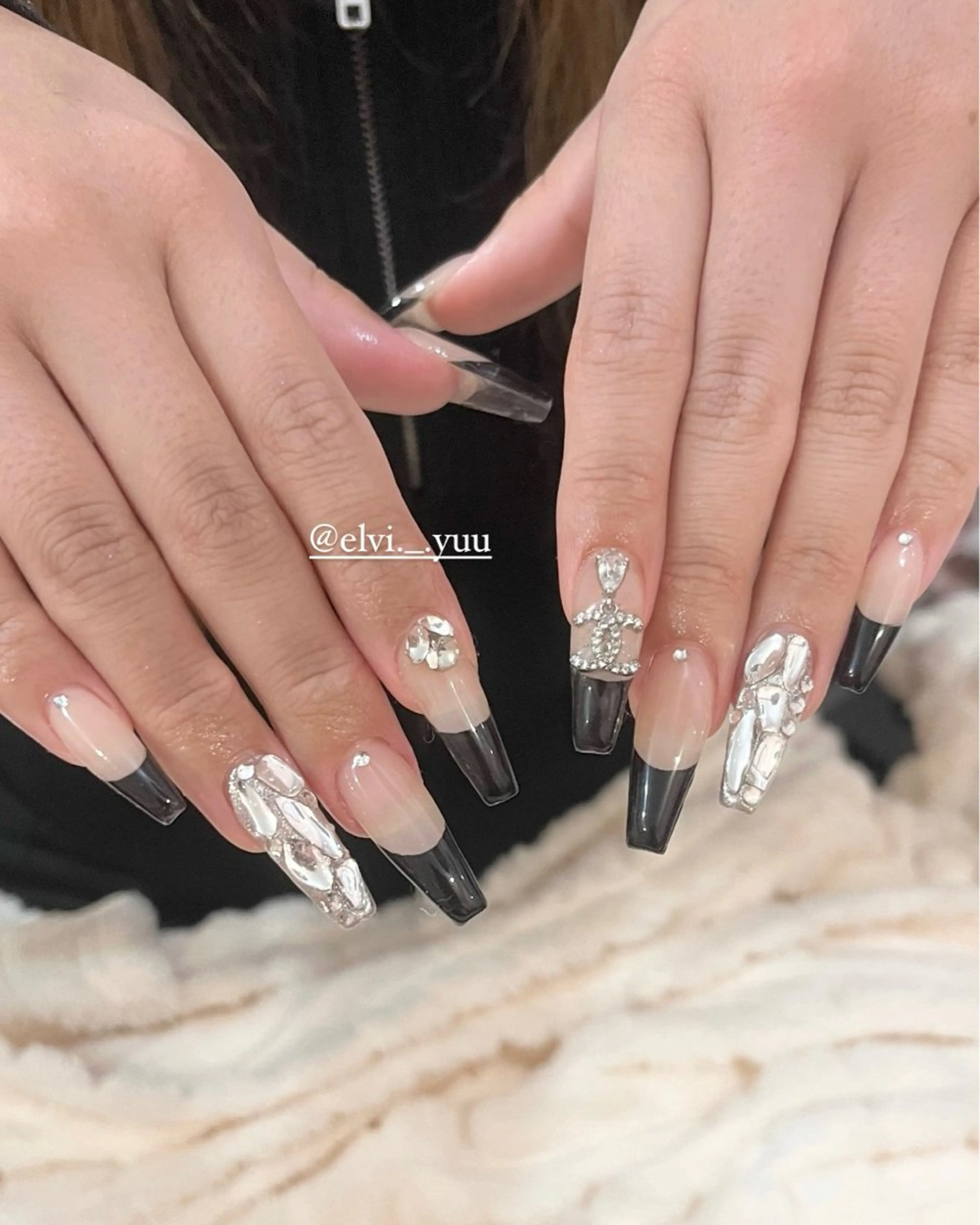 ネイル SALON ELVI.所属・SALON ELVI.のネイルデザイン