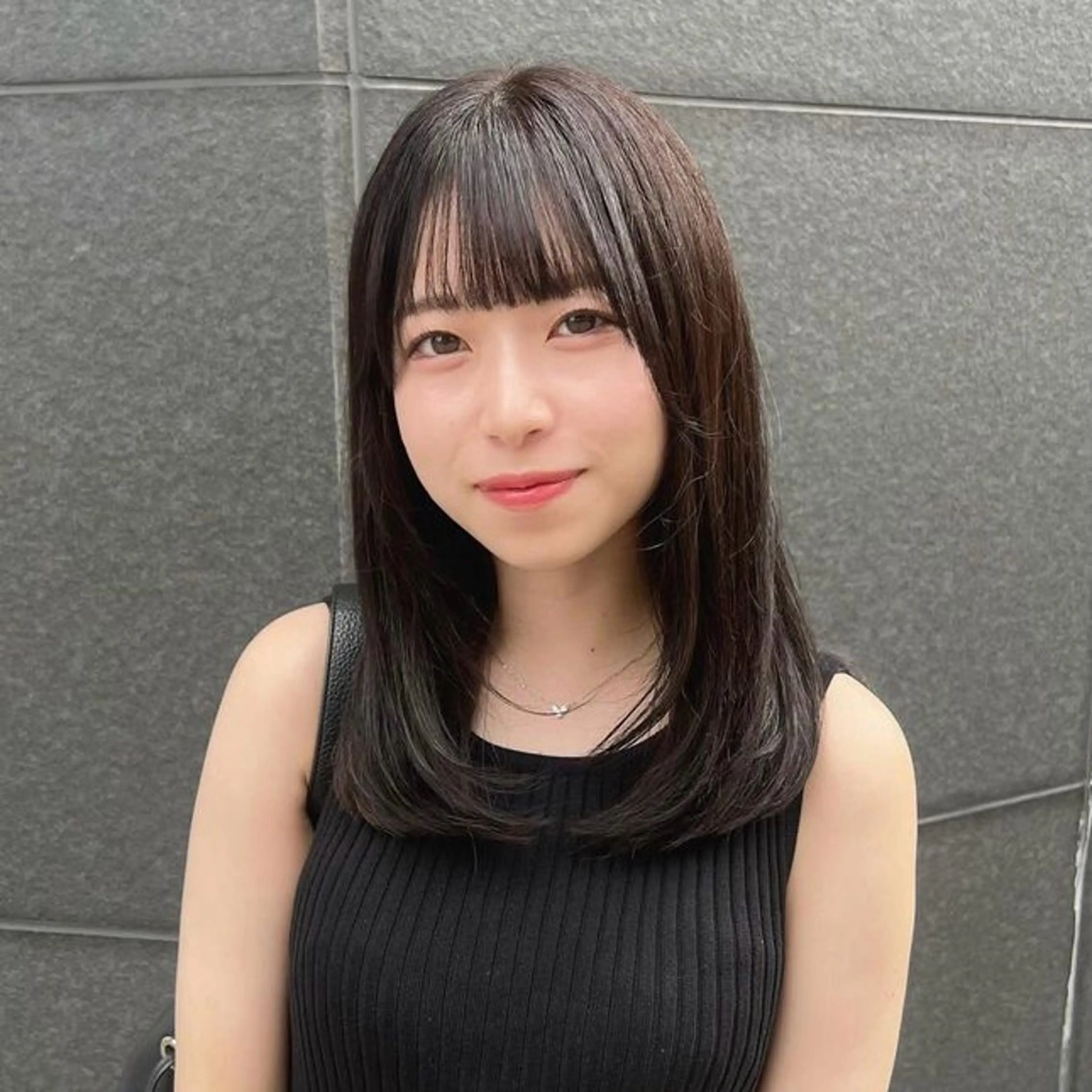 セミロング カラー Neale. ユメのヘアスタイル