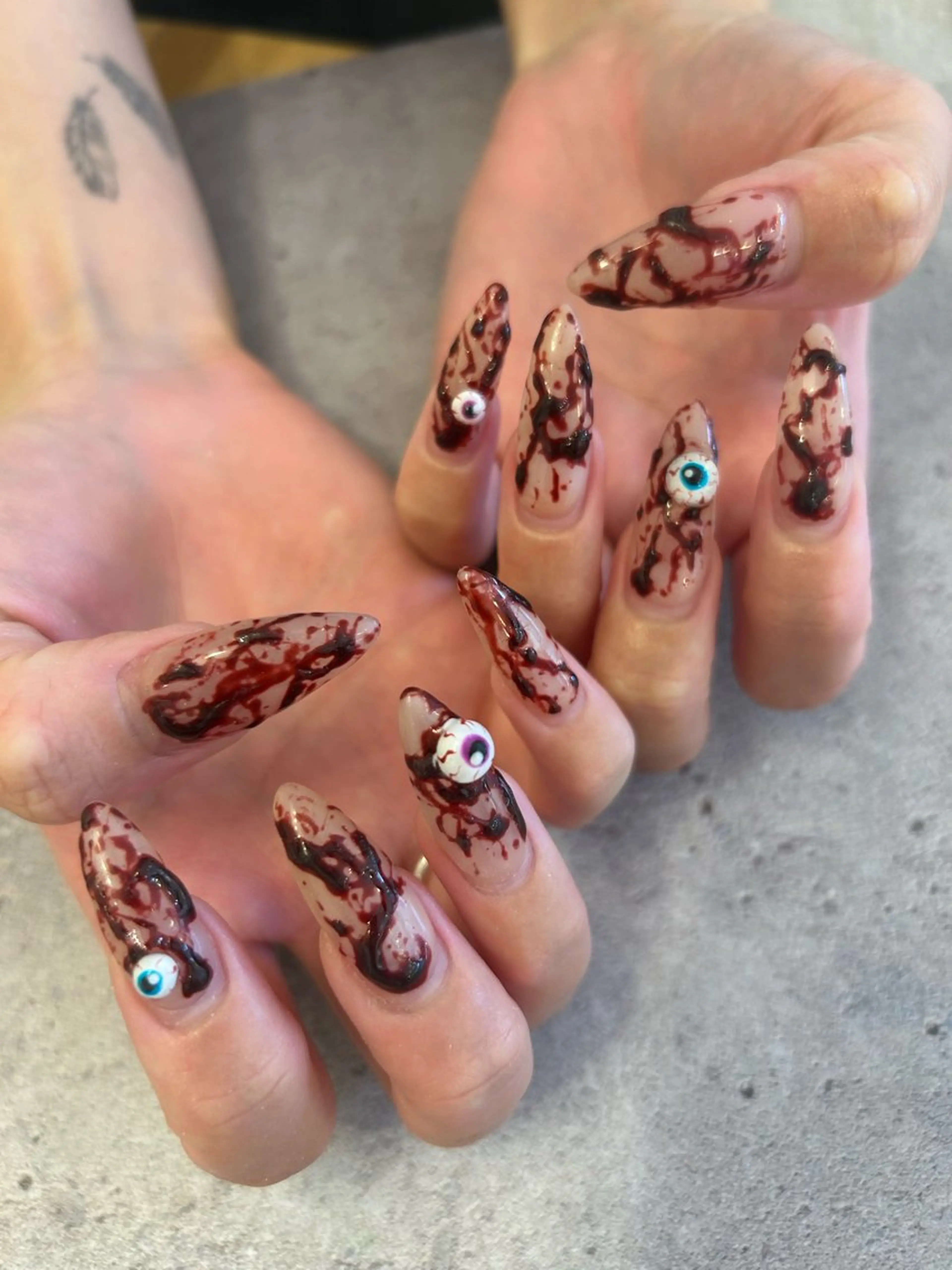 ネイル ハンドネイル FlyingSeep 🐑kaho💟🌈のネイルデザイン