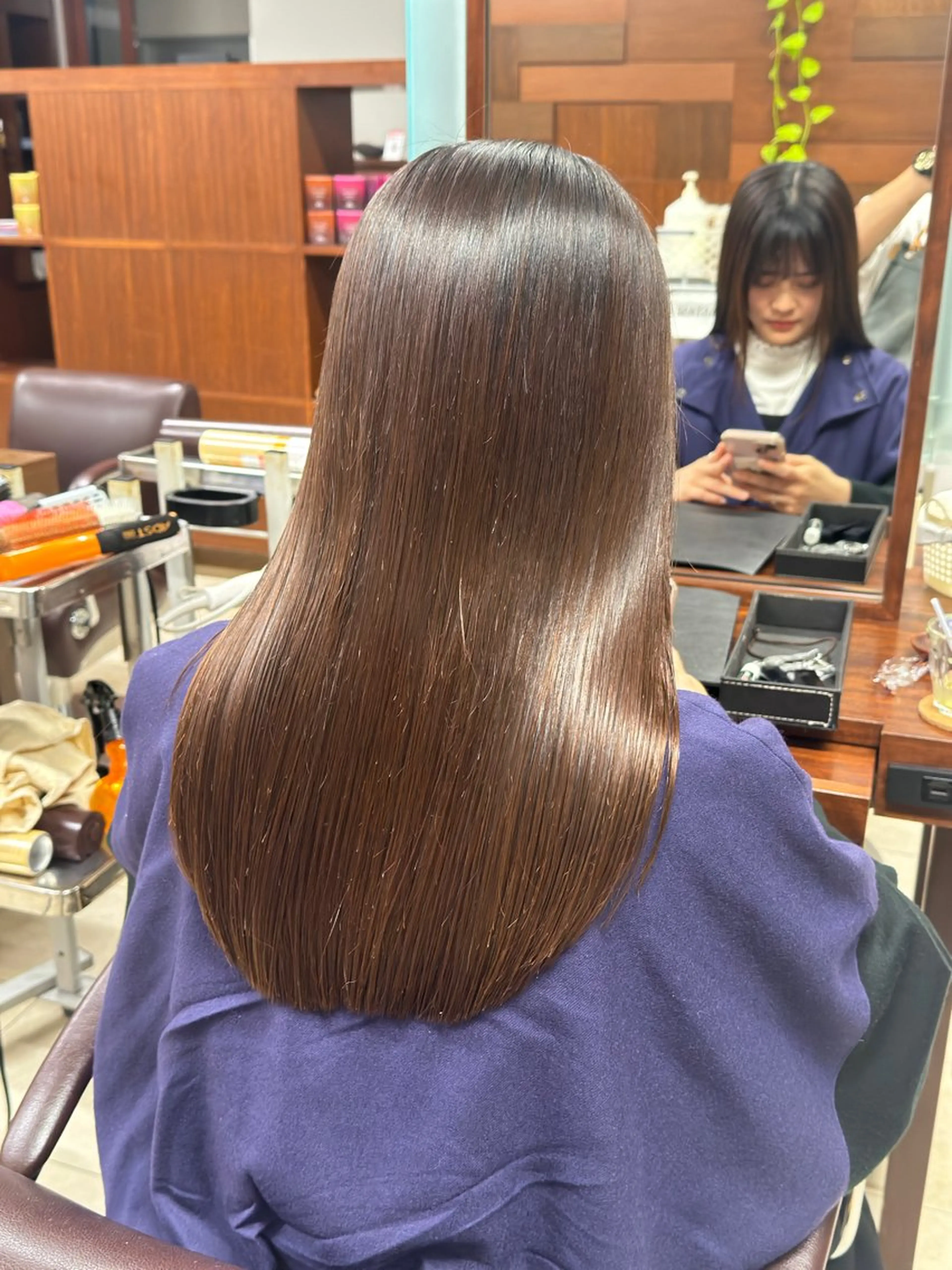 ロング 髪質改善 似合わせカット・透明 感カラー👑縮毛矯正のヘアスタイル