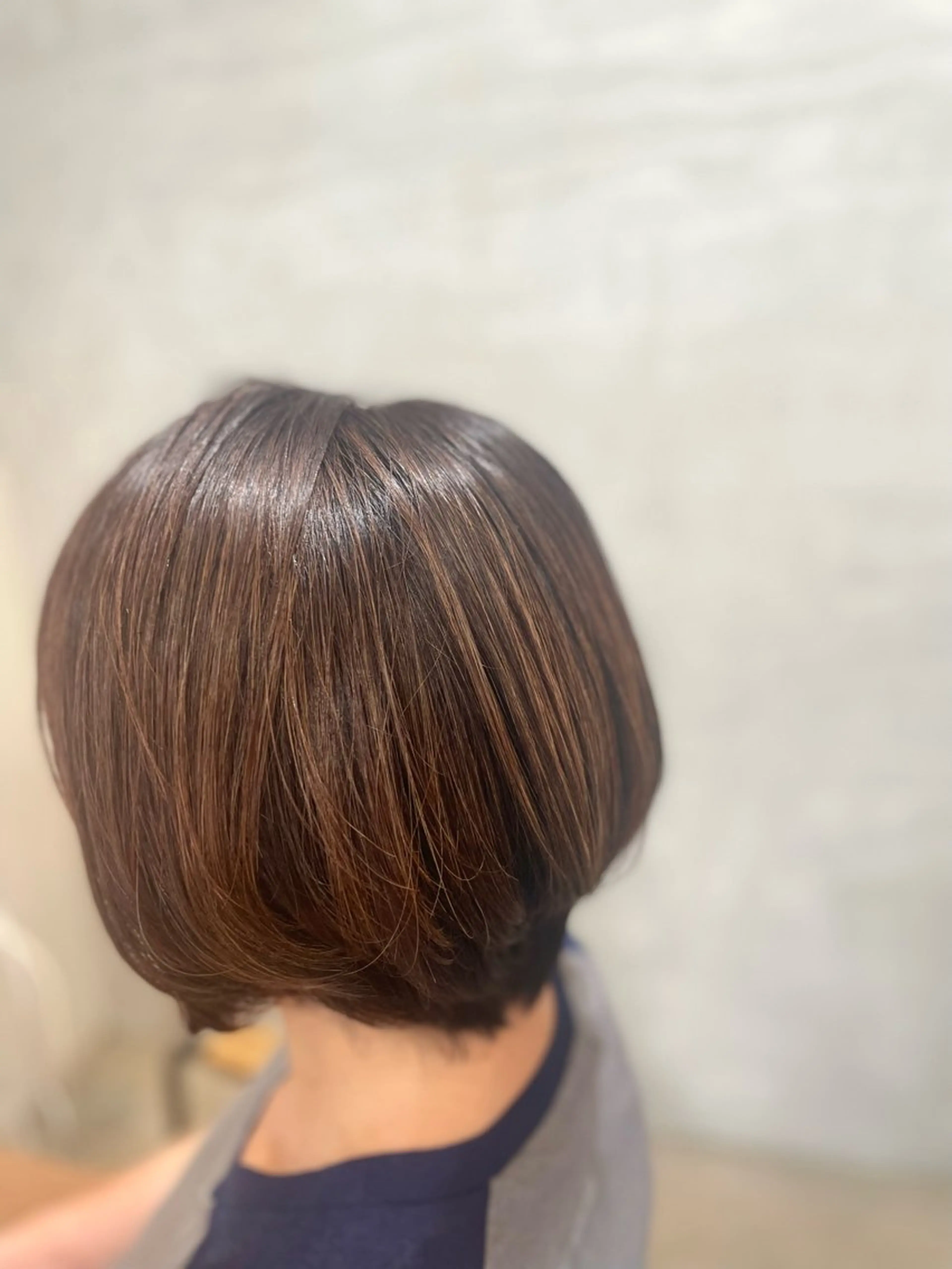 ショート ヘアカラー momoka 女性限定のヘアスタイル