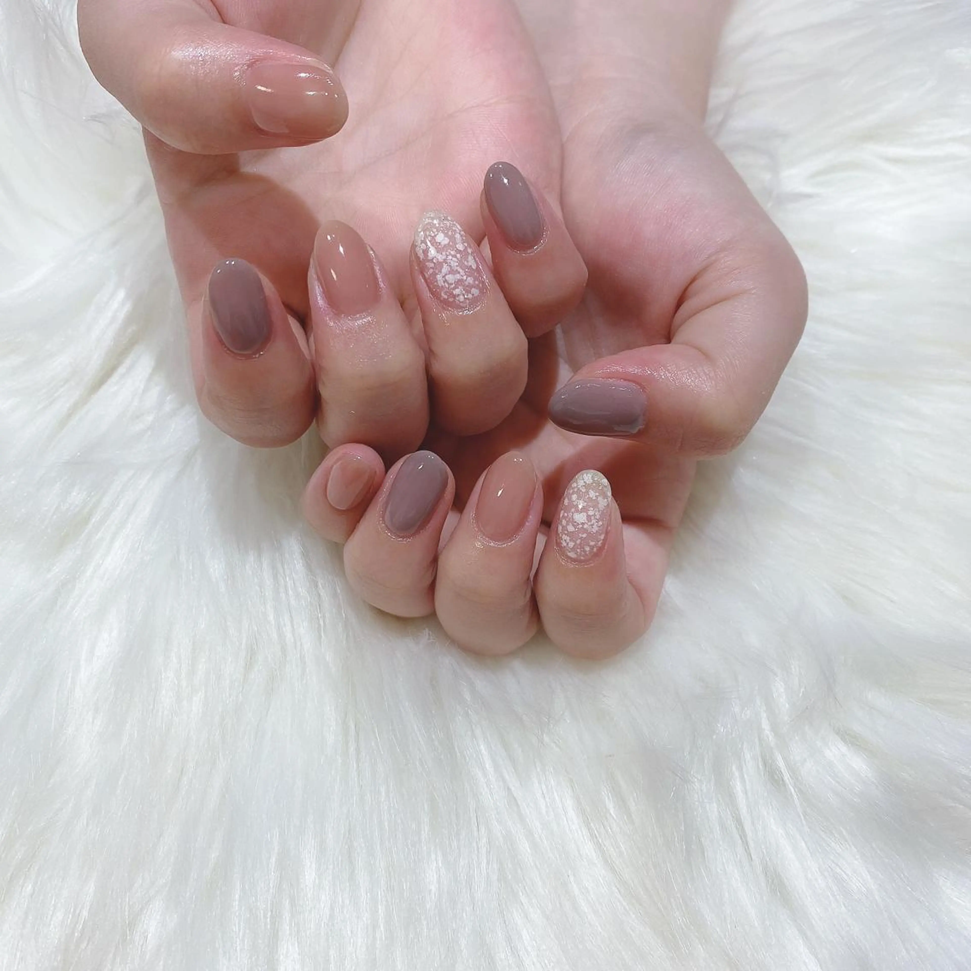 ネイル ハンドネイル 西岡 杏のネイルデザイン