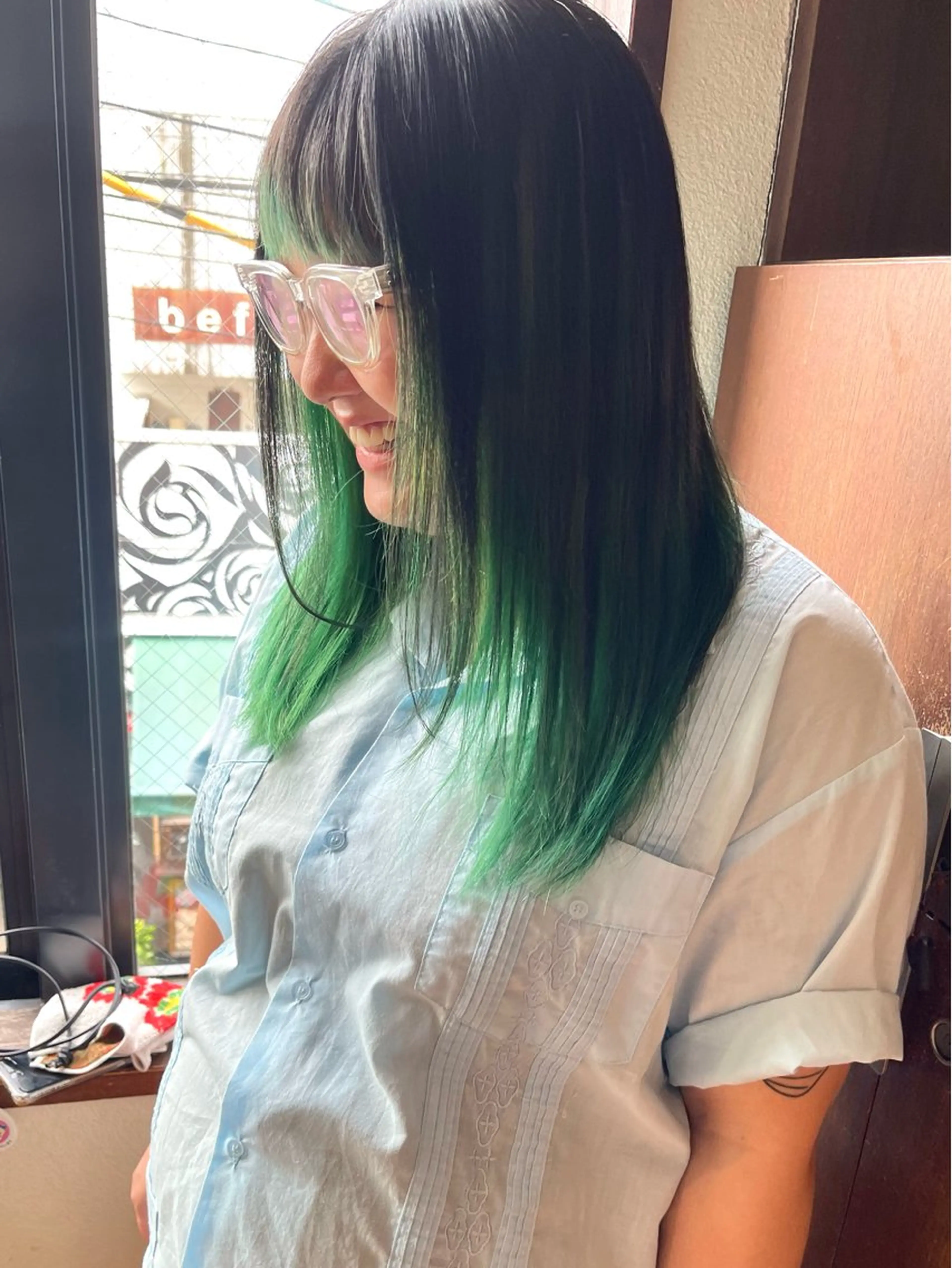 セミロング カラー 黒髪 デザインカラー カット ヘアカラー トリートメント 髪質改善ｶﾗｰ ｹｱﾌﾞﾘｰﾁ/ﾀﾑのヘアスタイル