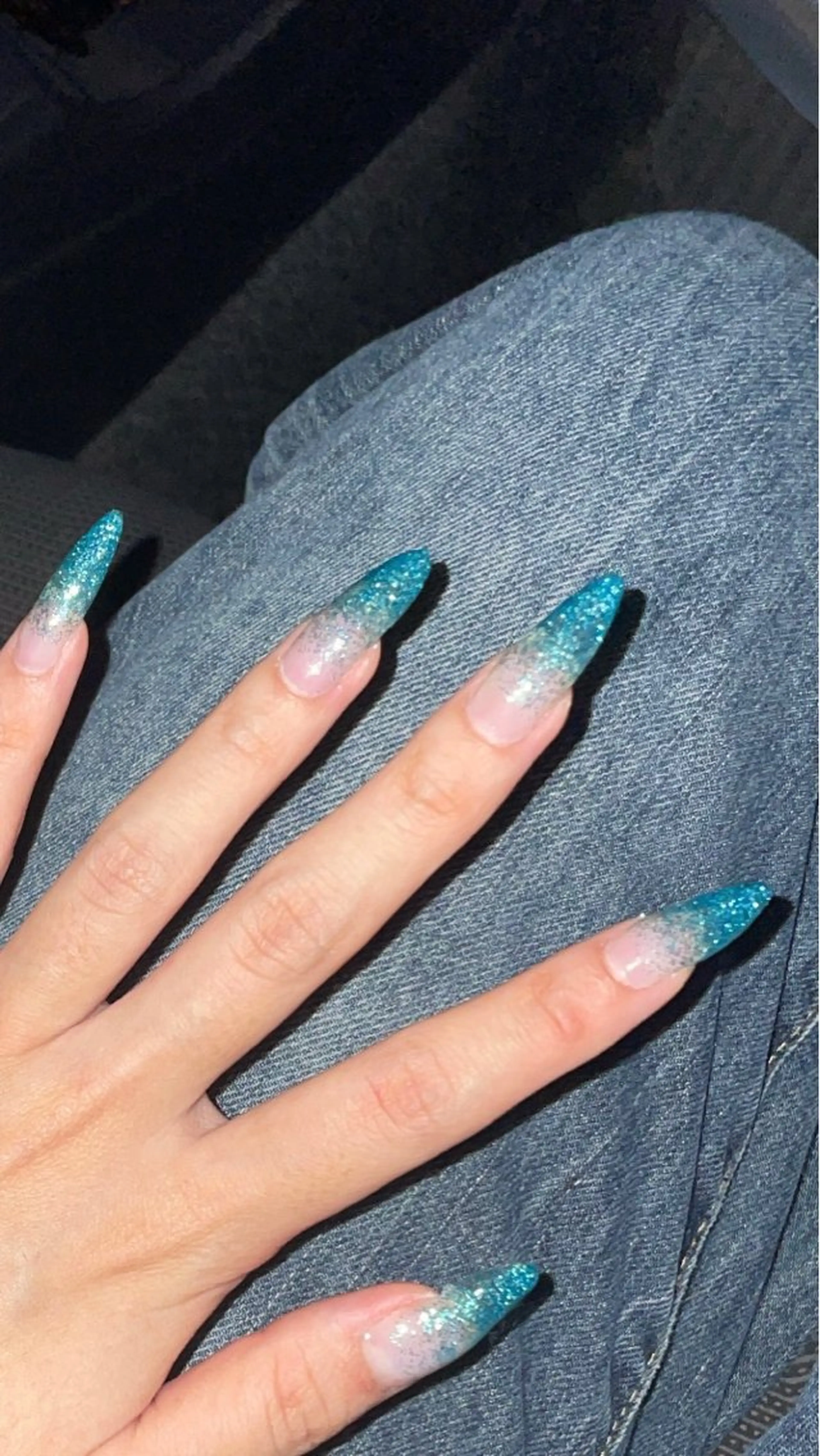 ネイル Kalen_ Ami北谷町北前のネイルデザイン