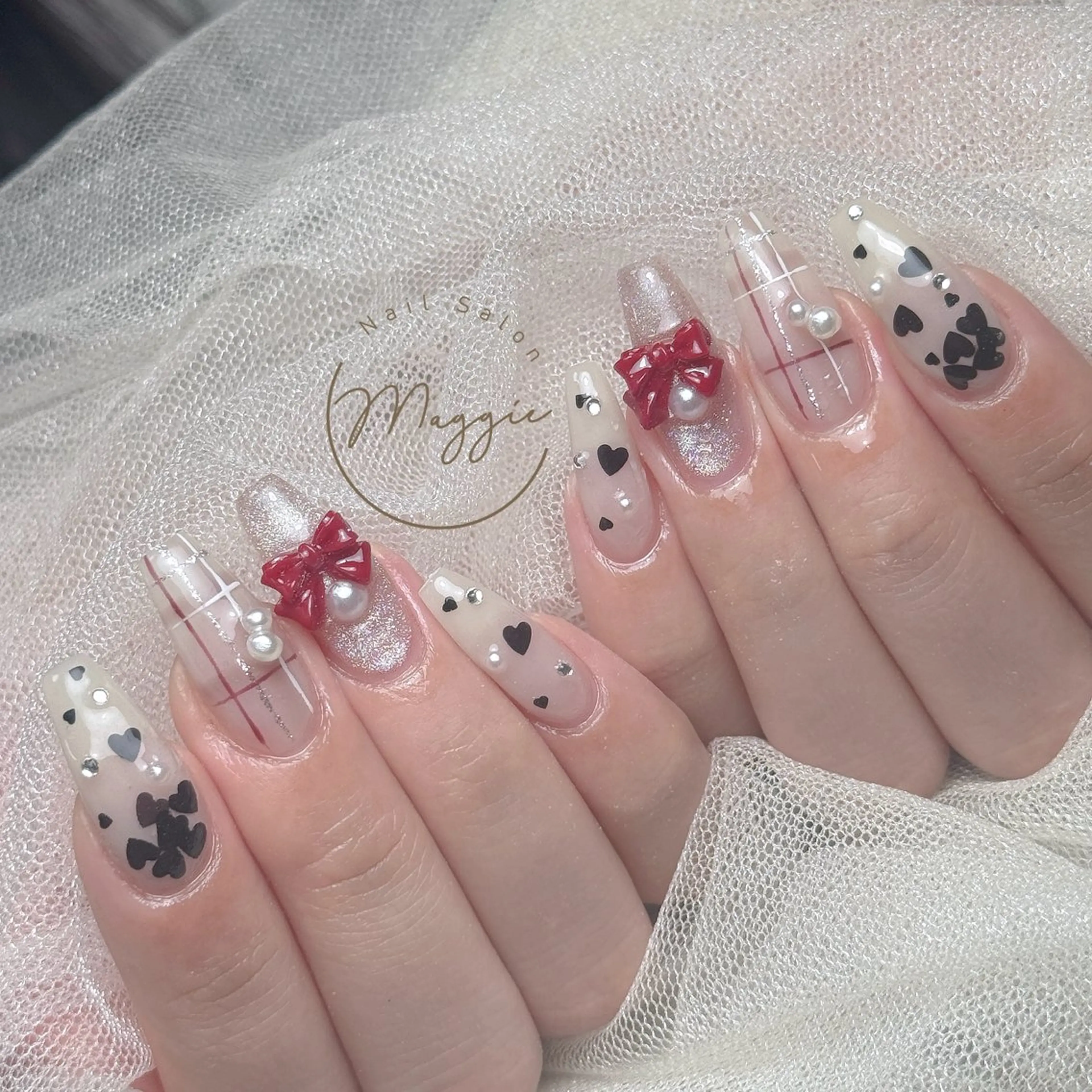 ネイル Maggie Nail🦩のネイルデザイン