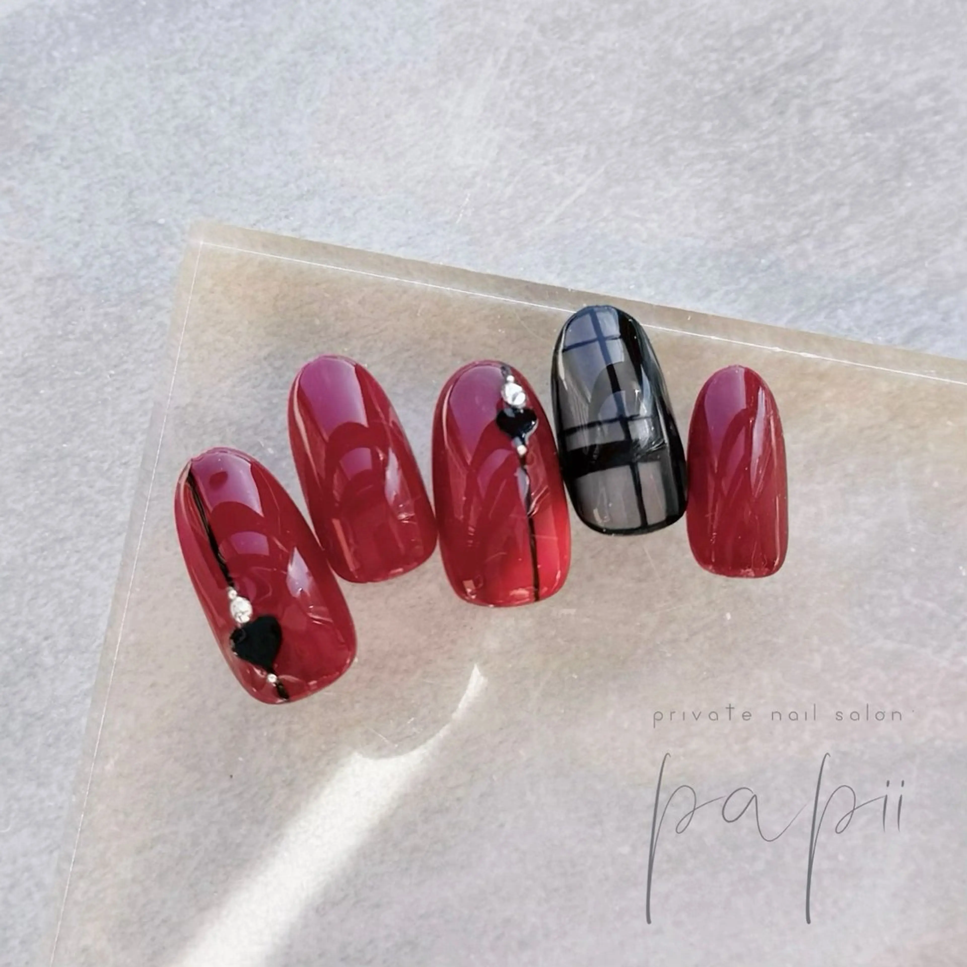 ネイル ハート シンプルネイル ハンドネイル private nail salon papii所属・papii☆ kurodaのネイルデザイン
