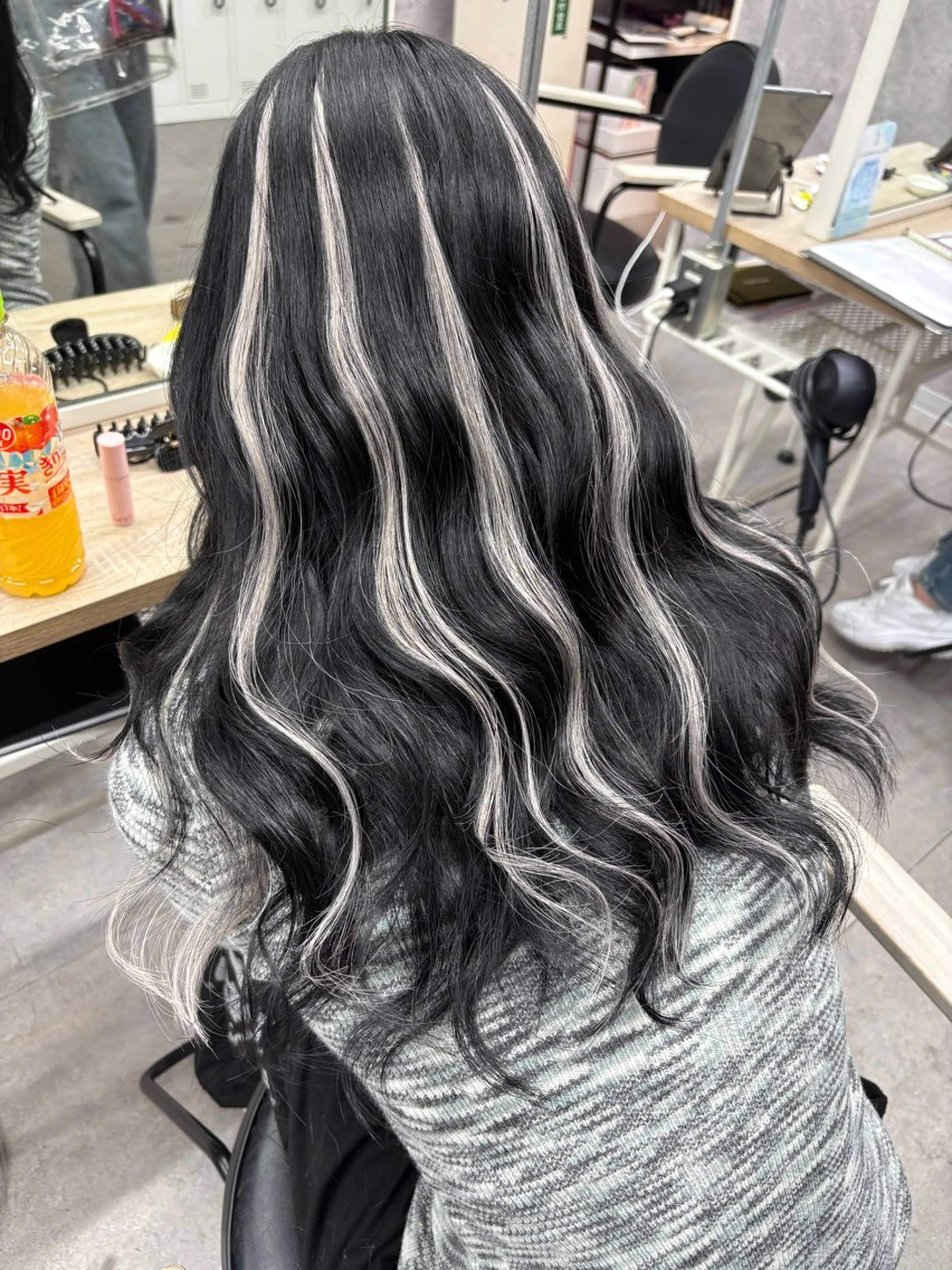 ロング カット ヘアカラー トリートメント ⚜️抜け感×艶カラー ⚜️ちづるのヘアスタイル