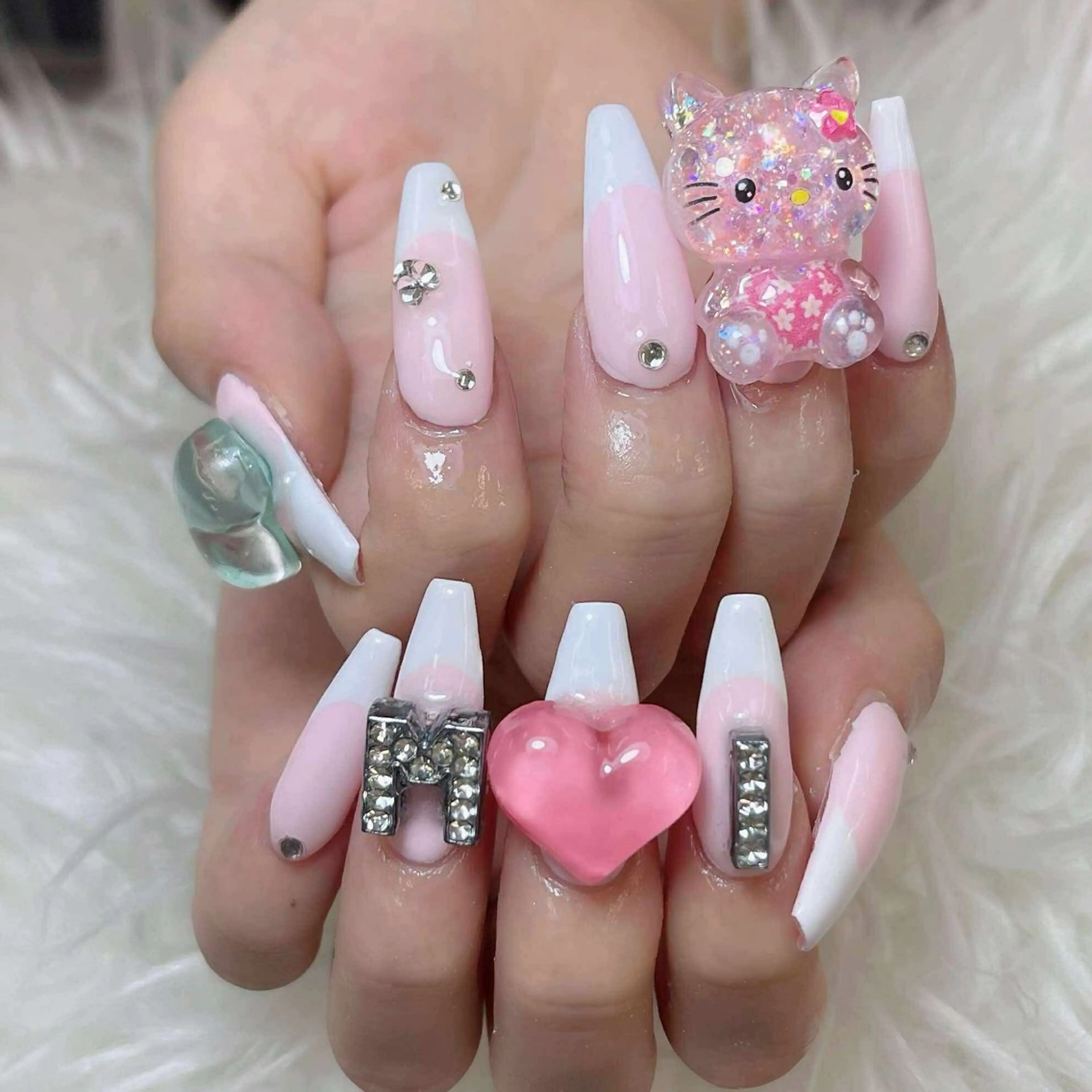 ネイル ハンドネイル ANH NAIL ゴテゴテ専門店💎のネイルデザイン