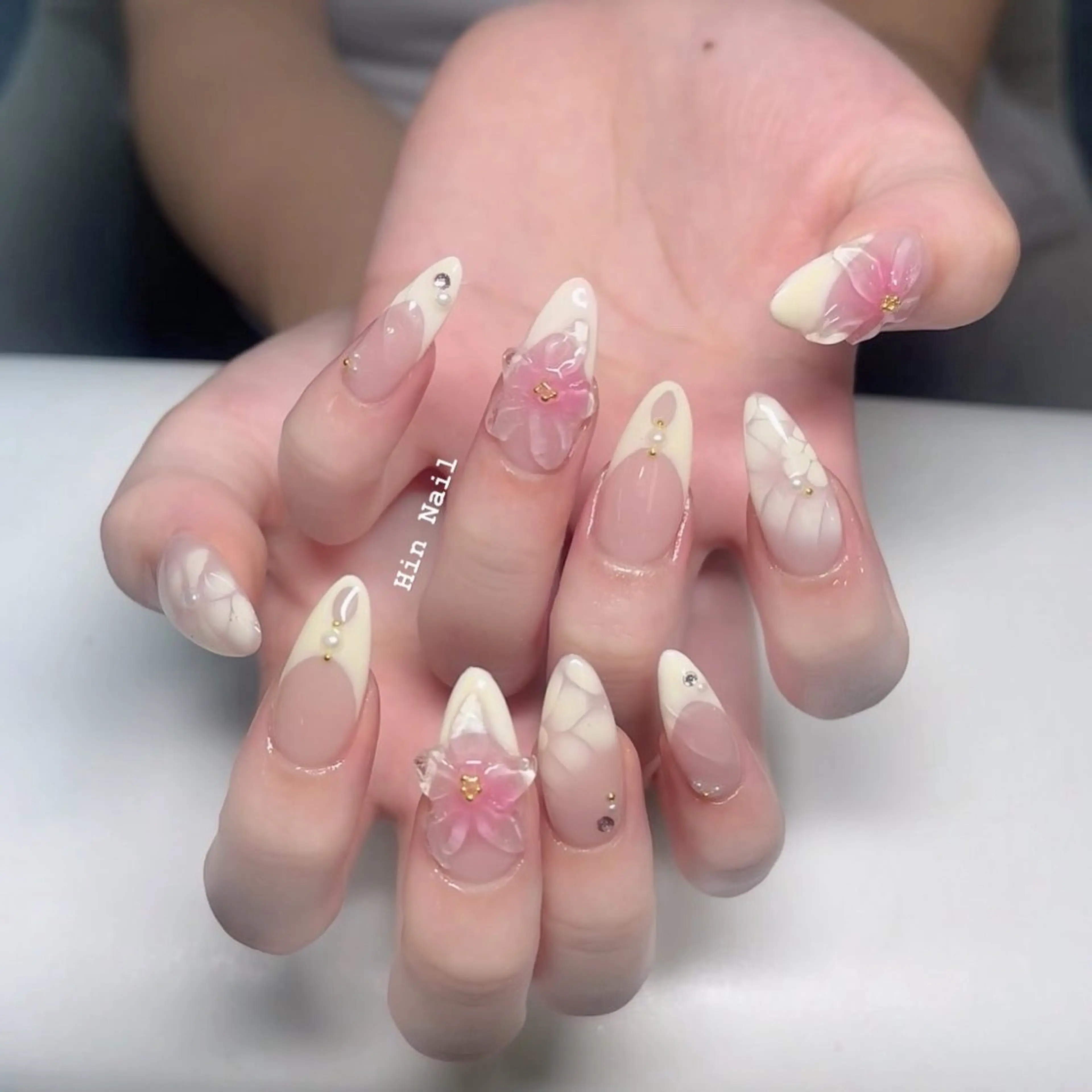 ネイル ハンドネイル Hin Nail Osaka所属・Hin Nailsのネイルデザイン