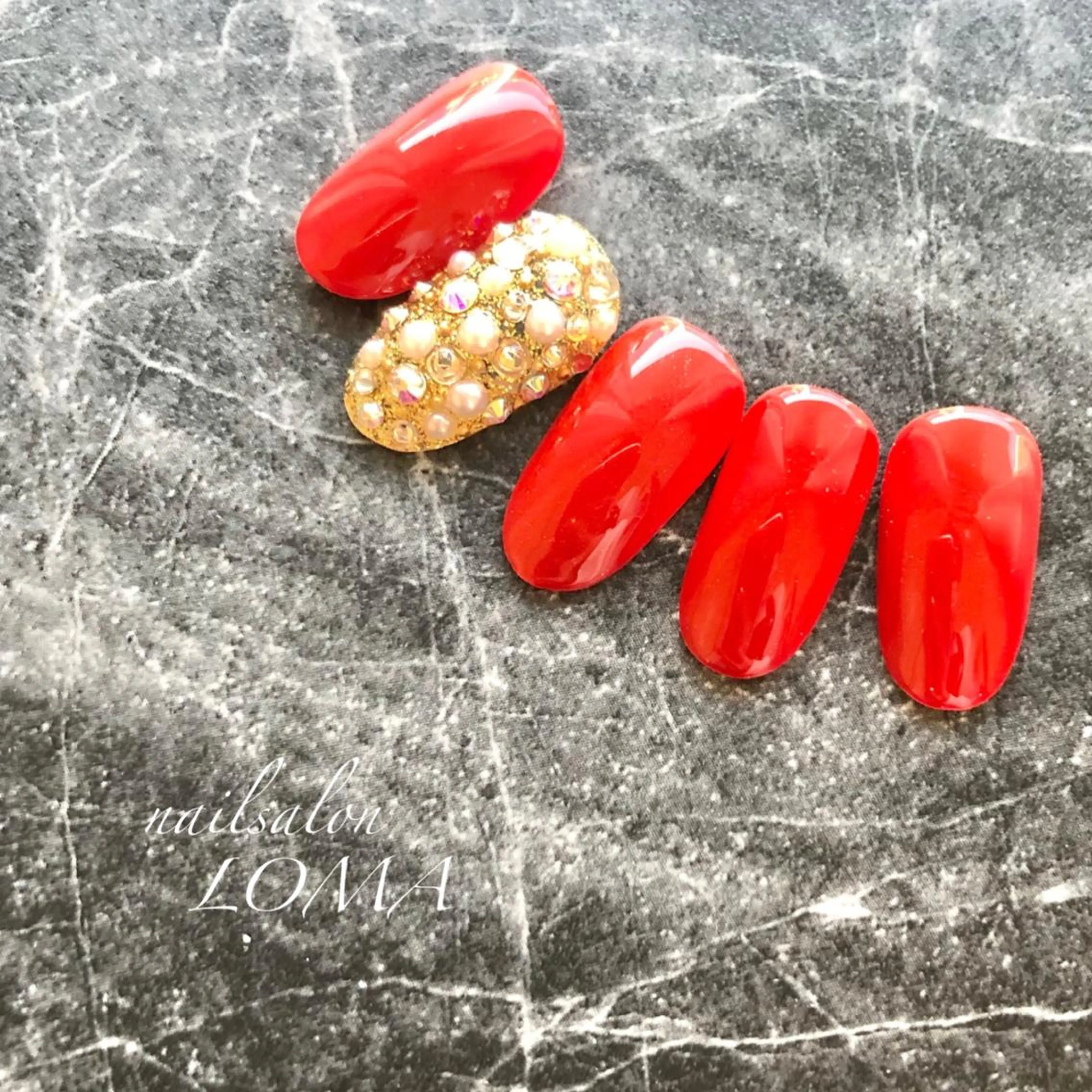 ネイル ゴージャス 冬ネイル クリスマス m-nail所属・m-nail 🌙minamiのネイルデザイン