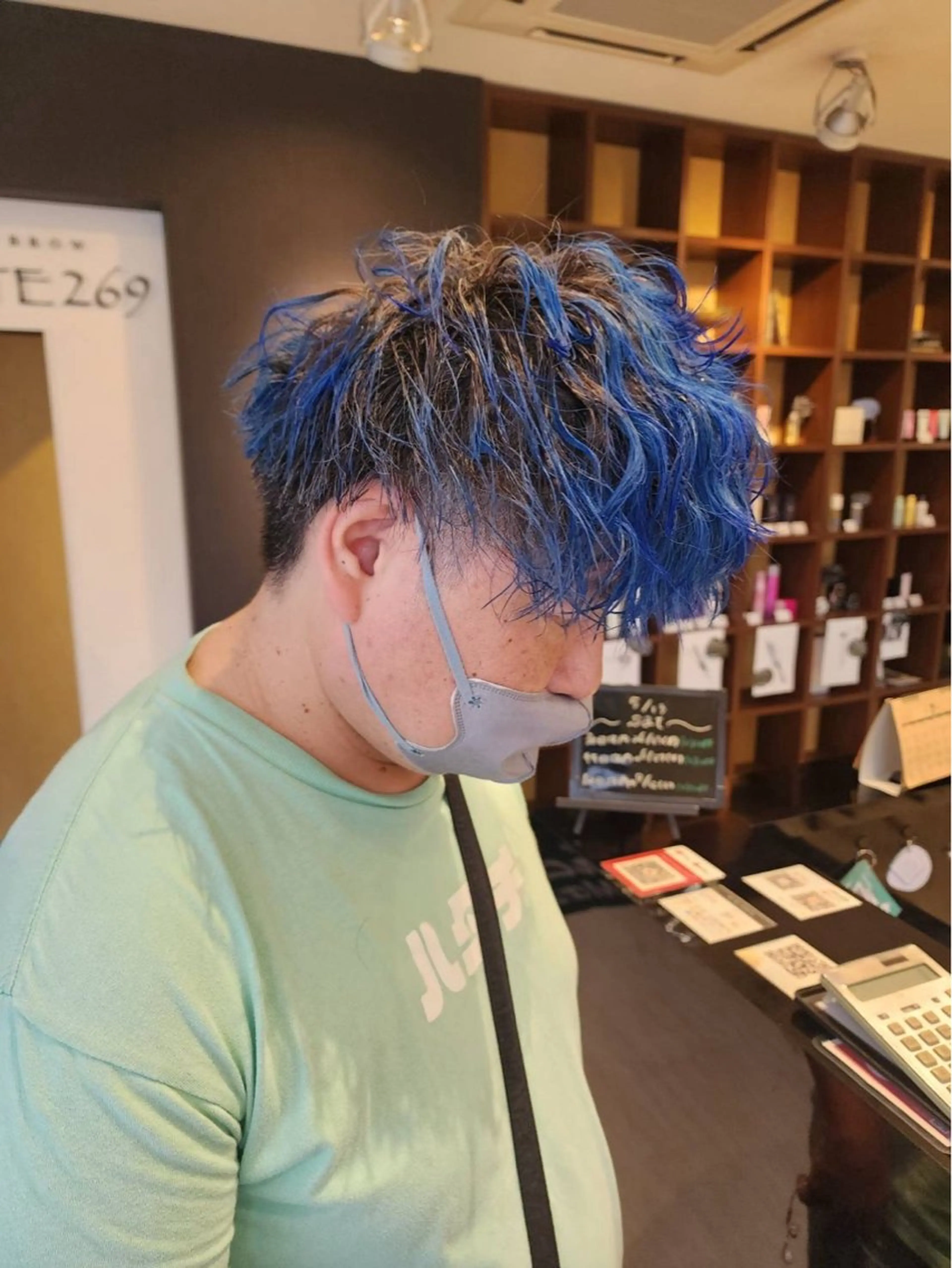 カラー メンズ 東田 篤希のヘアスタイル