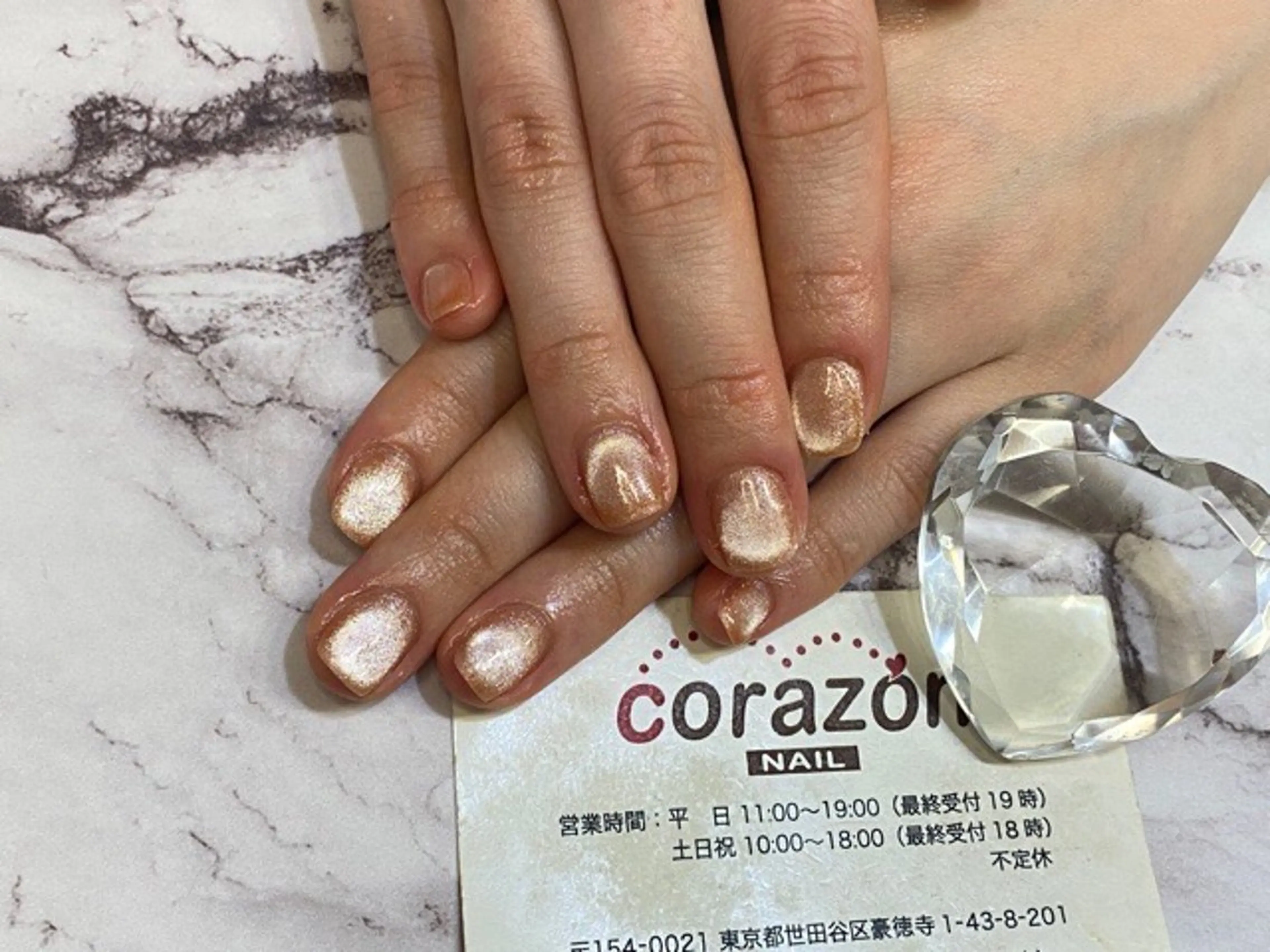 ネイル マグネットネイル マグネットワンカラー ワンカラーネイル ピンク ハンドネイル corazon所属・ネイリスト aicoのネイルデザイン