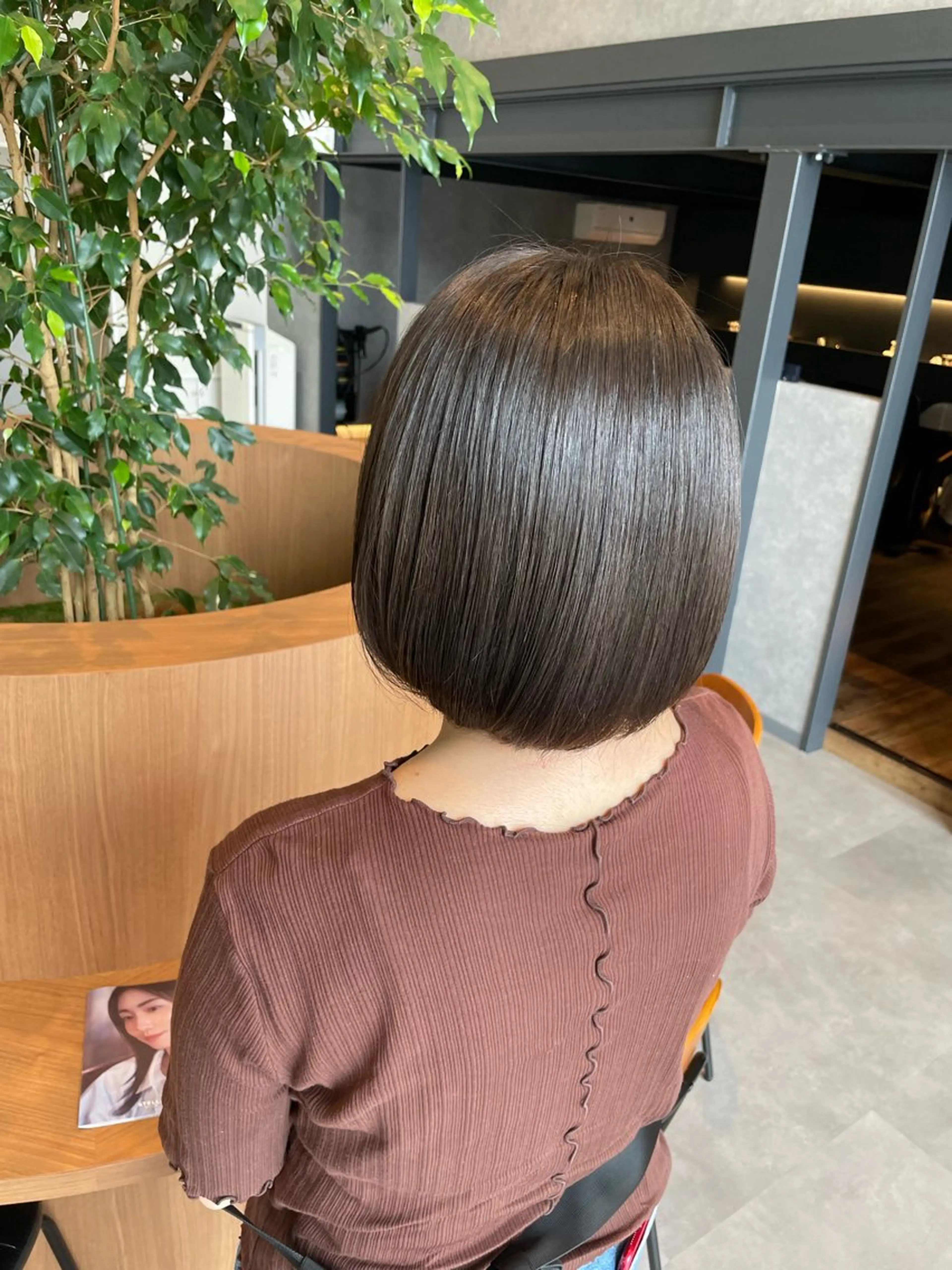 ショート カラー グレージュ オリーブグレージュ オリーブグレー カット ヘアカラー ayaka |トレンドヘアのヘアスタイル