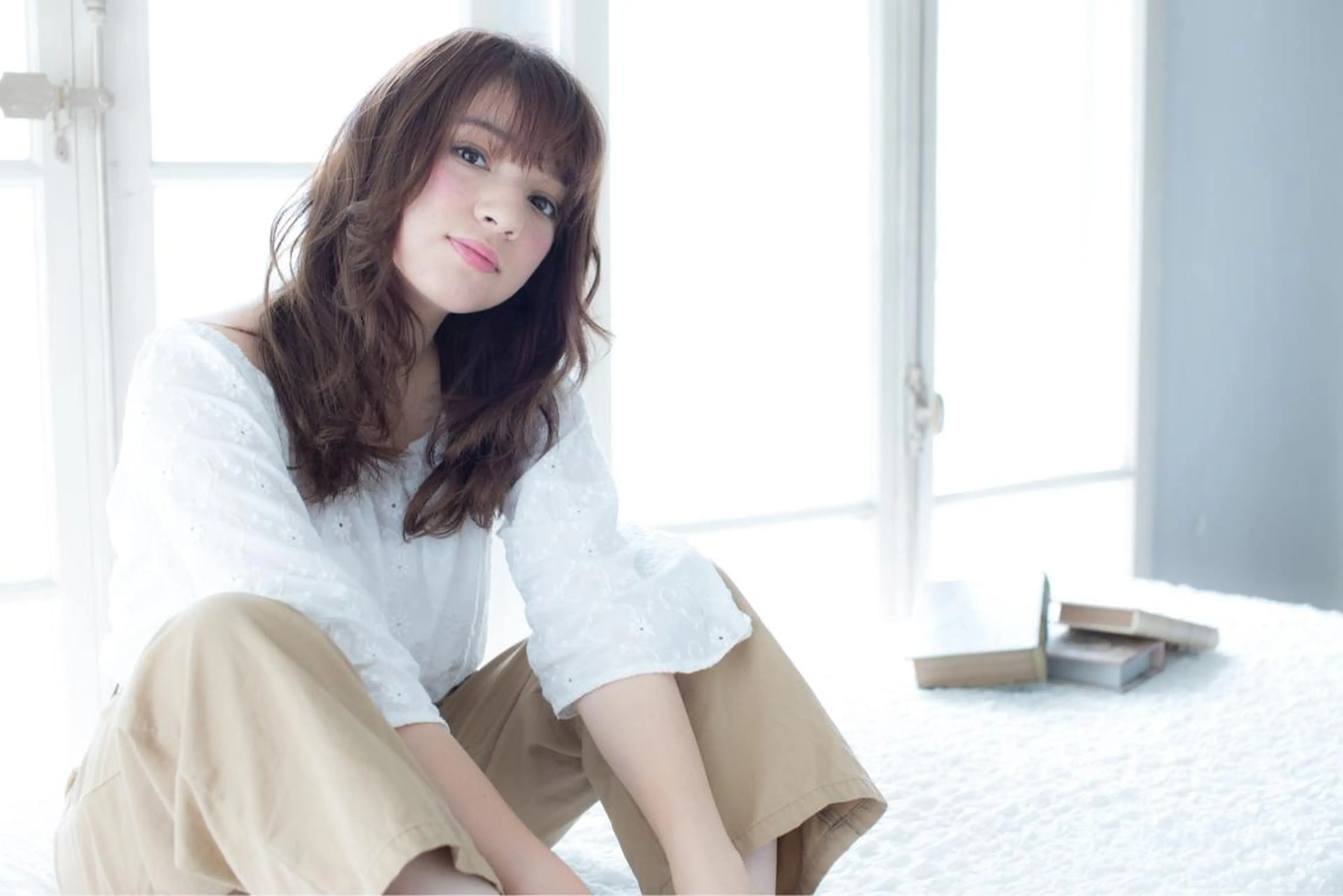 セミロング カラー パーマ ヘアアレンジ ベージュカラー 透明感カラー カット ヘアカラー トリートメント ヘアセット ✨ハイクオリティ✨ 山本香也のヘアスタイル