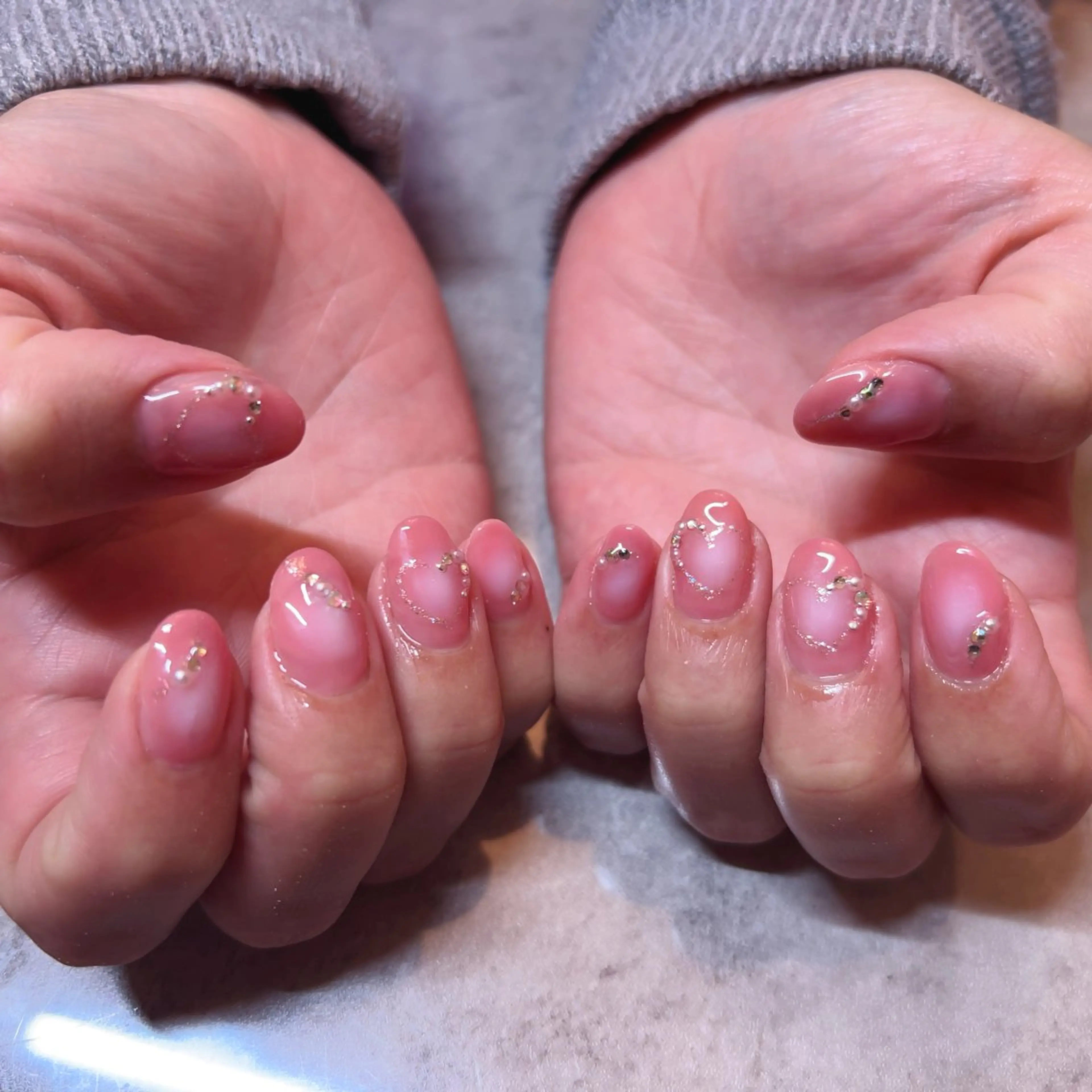 ネイル 長さ出し ジェルネイル 韓国ネイル ニュアンスネイル オフィスネイル ハンドネイル NailSpace 猫のいるネイルサロンのネイルデザイン